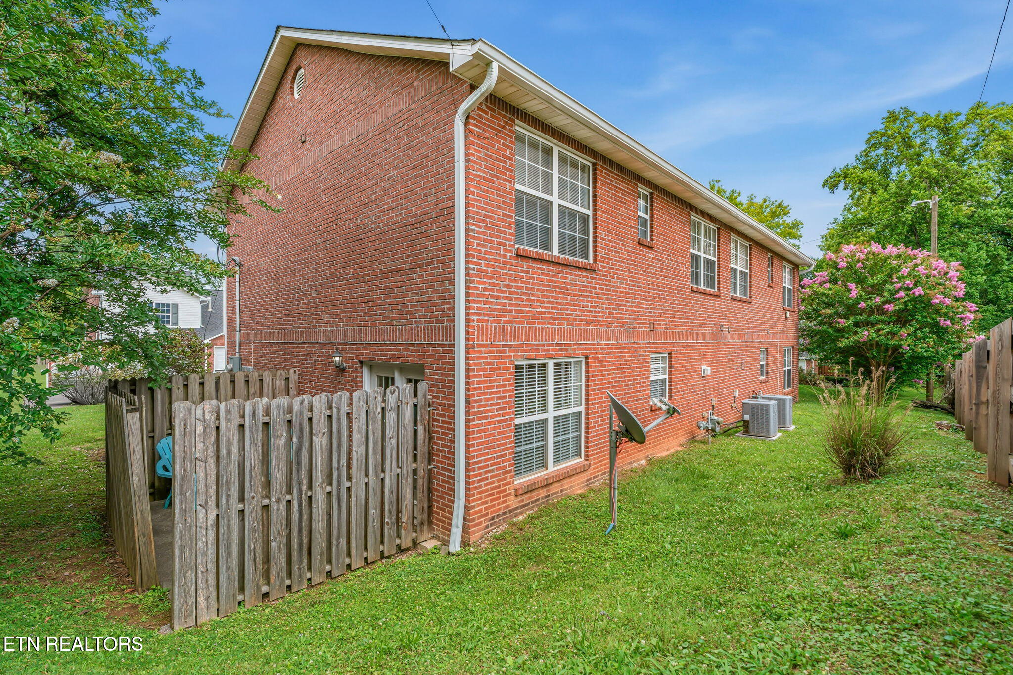 6813 Spring Glen Way Knoxville TN 37919