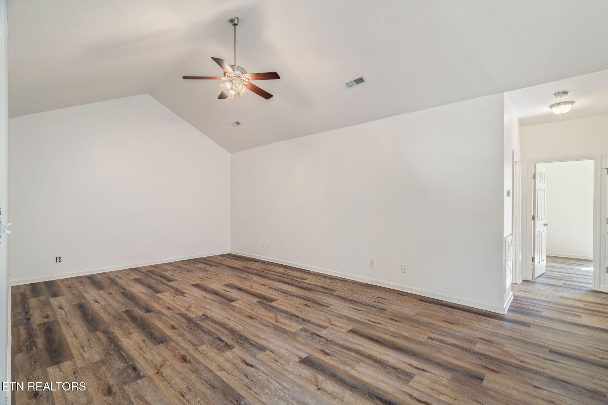 7400 Long Shot Lane Knoxville TN 37918