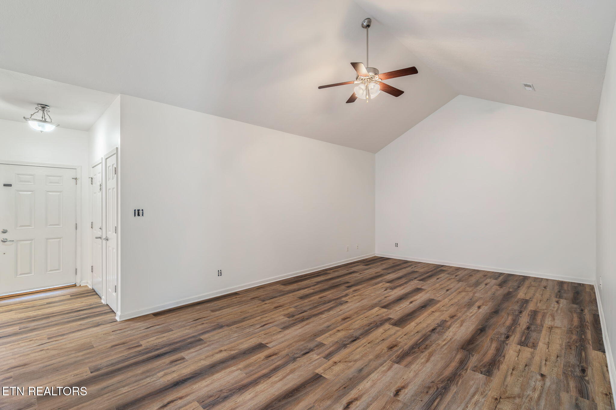 7400 Long Shot Lane Knoxville TN 37918