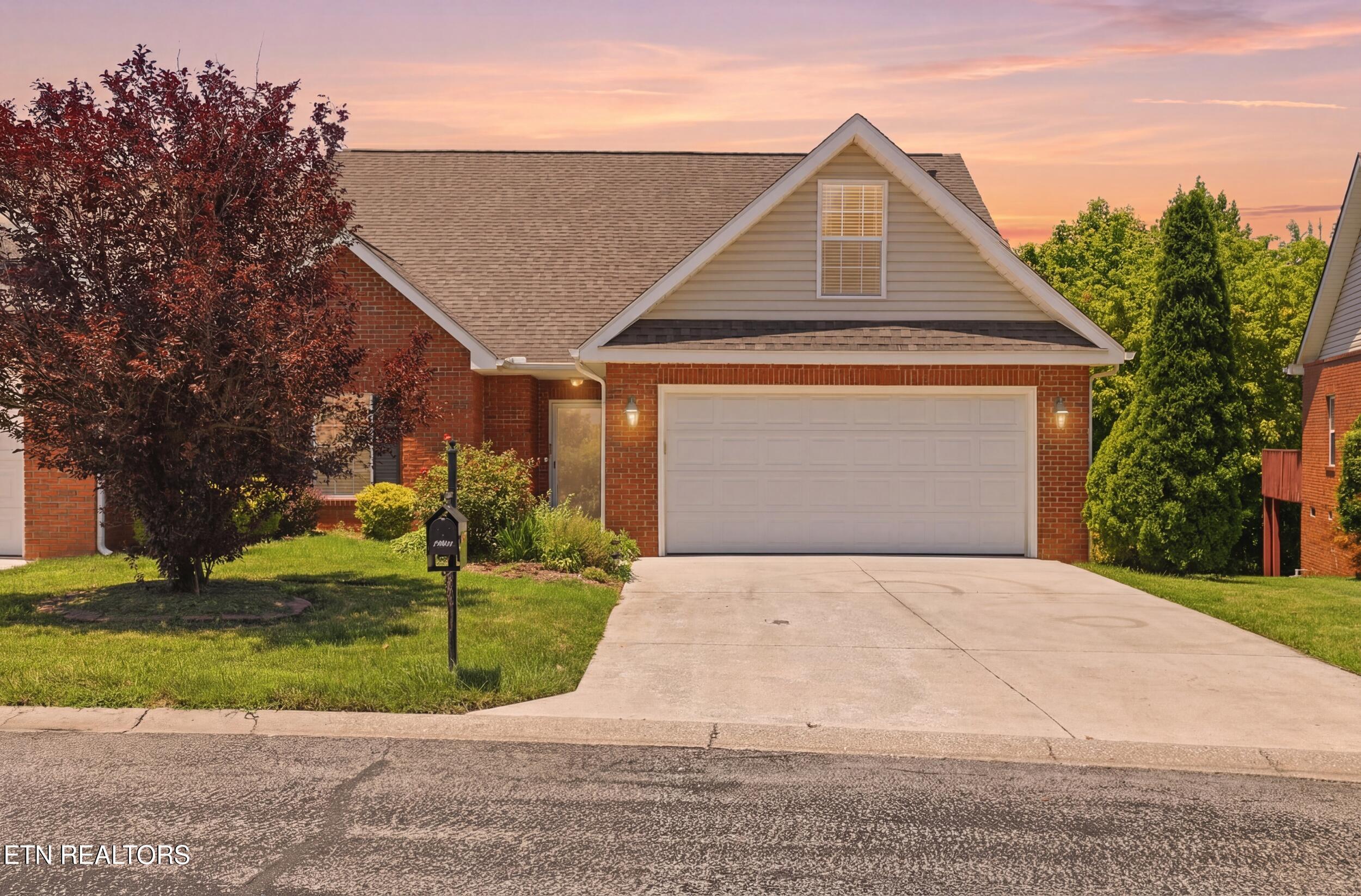 4609 Oak Meadow Way Knoxville TN 37918
