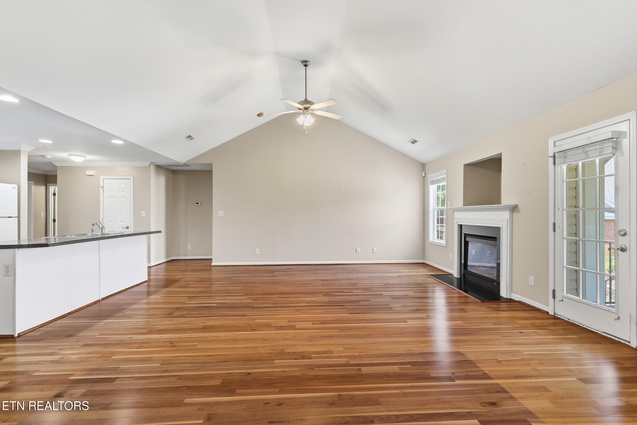 4609 Oak Meadow Way Knoxville TN 37918