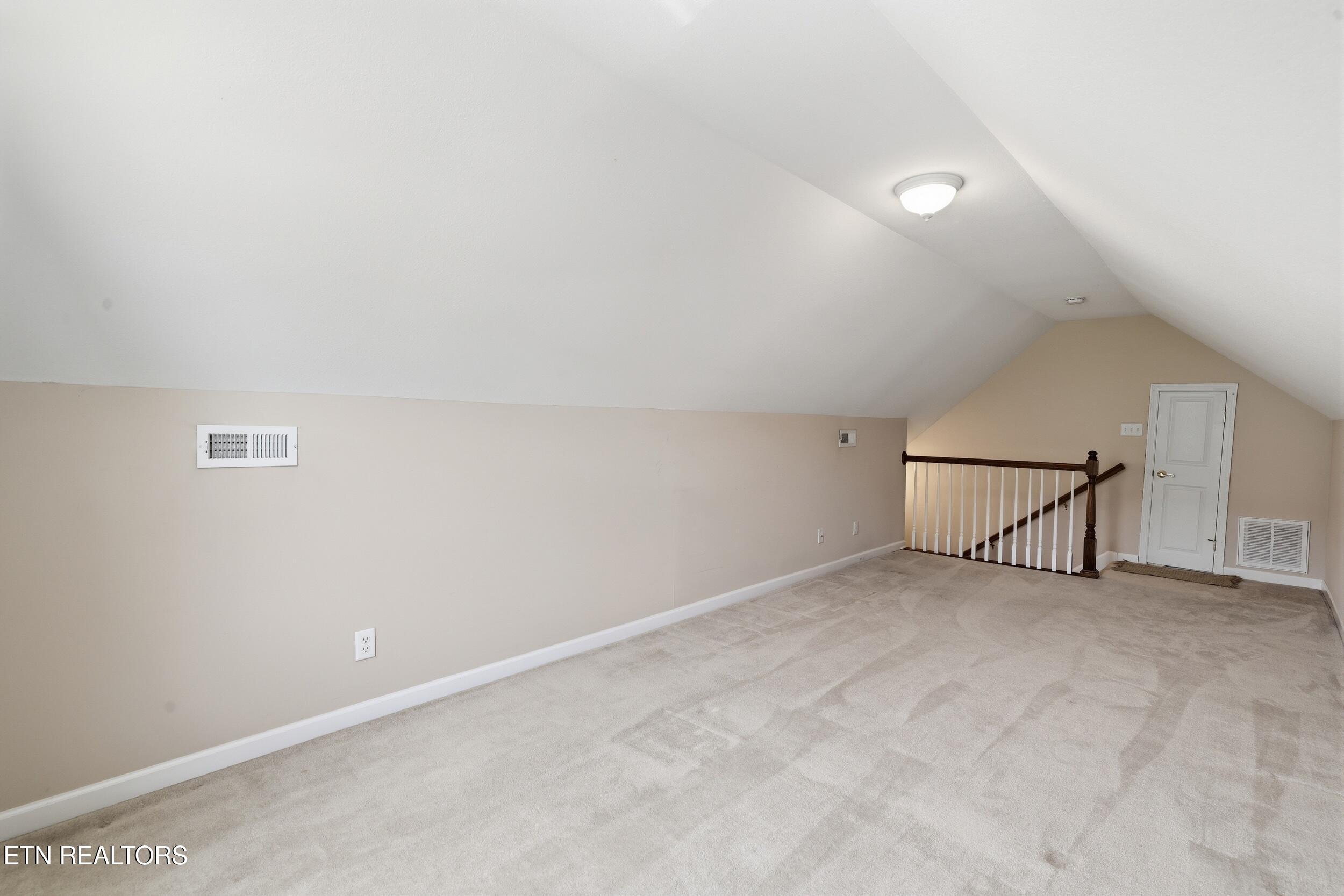 4609 Oak Meadow Way Knoxville TN 37918