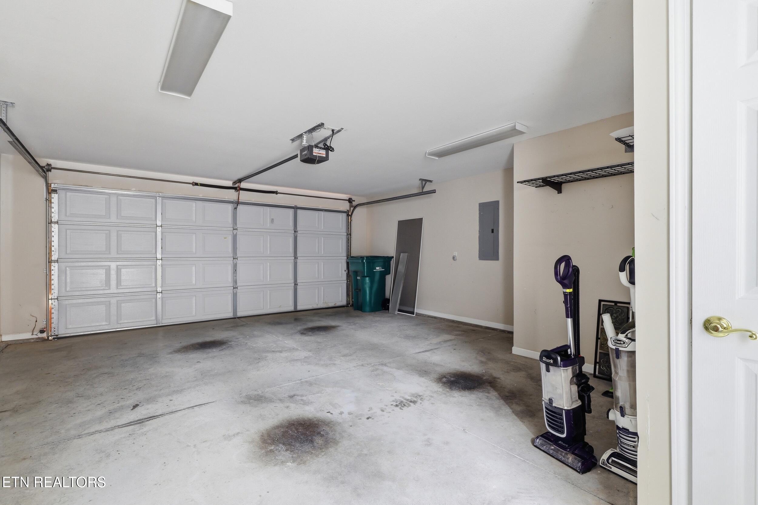 4609 Oak Meadow Way Knoxville TN 37918