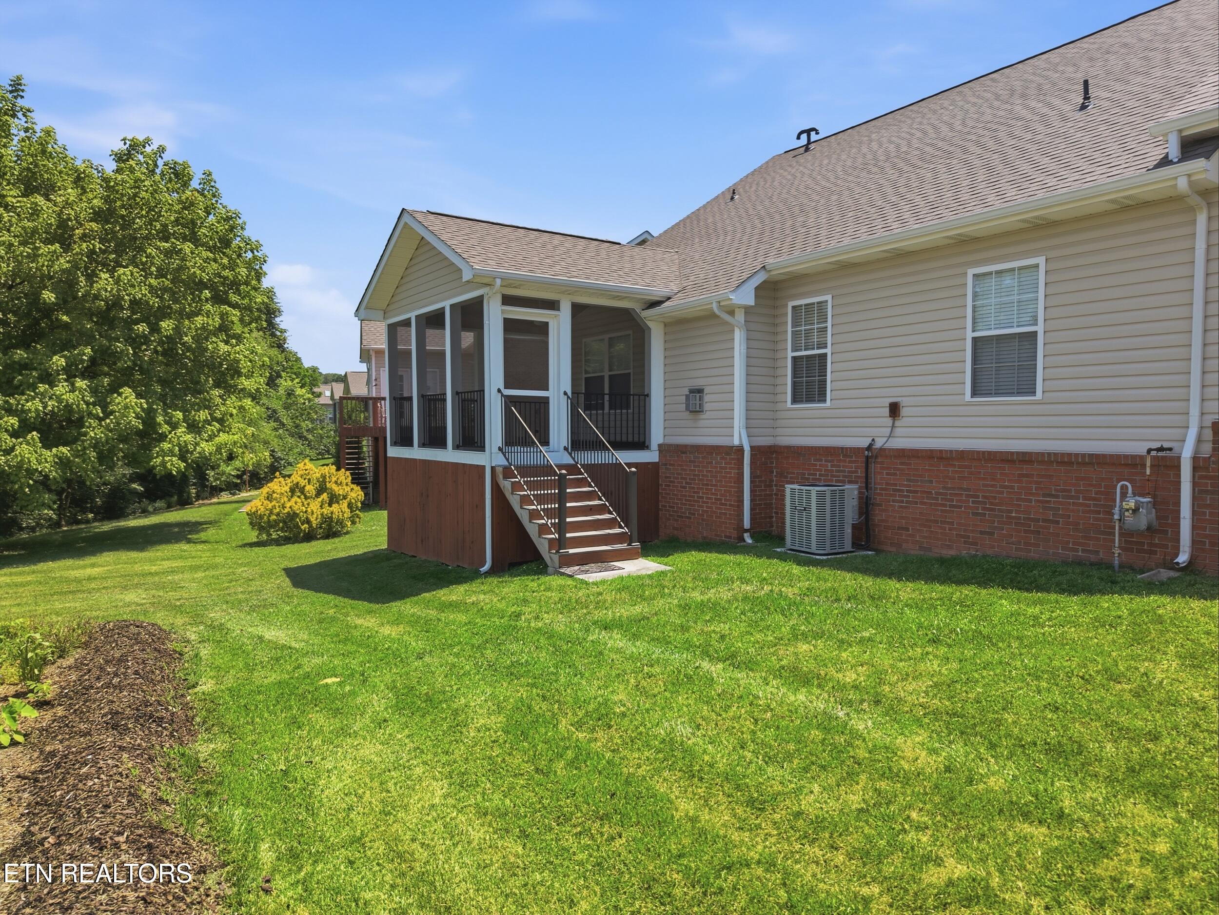 4609 Oak Meadow Way Knoxville TN 37918
