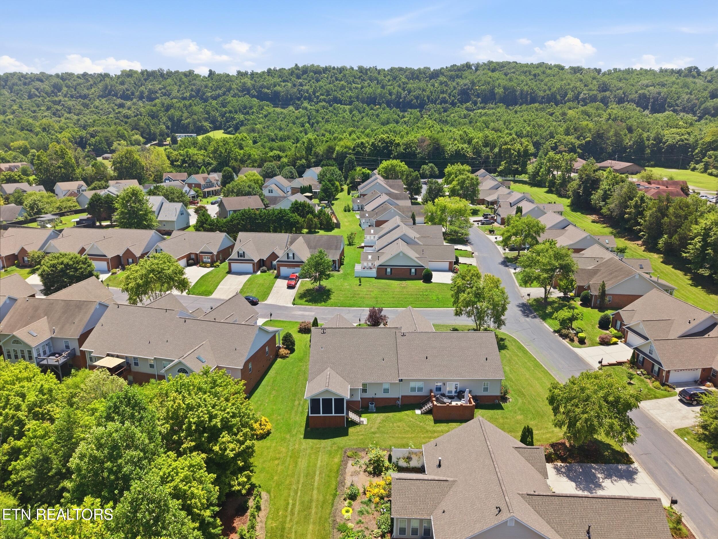 4609 Oak Meadow Way Knoxville TN 37918