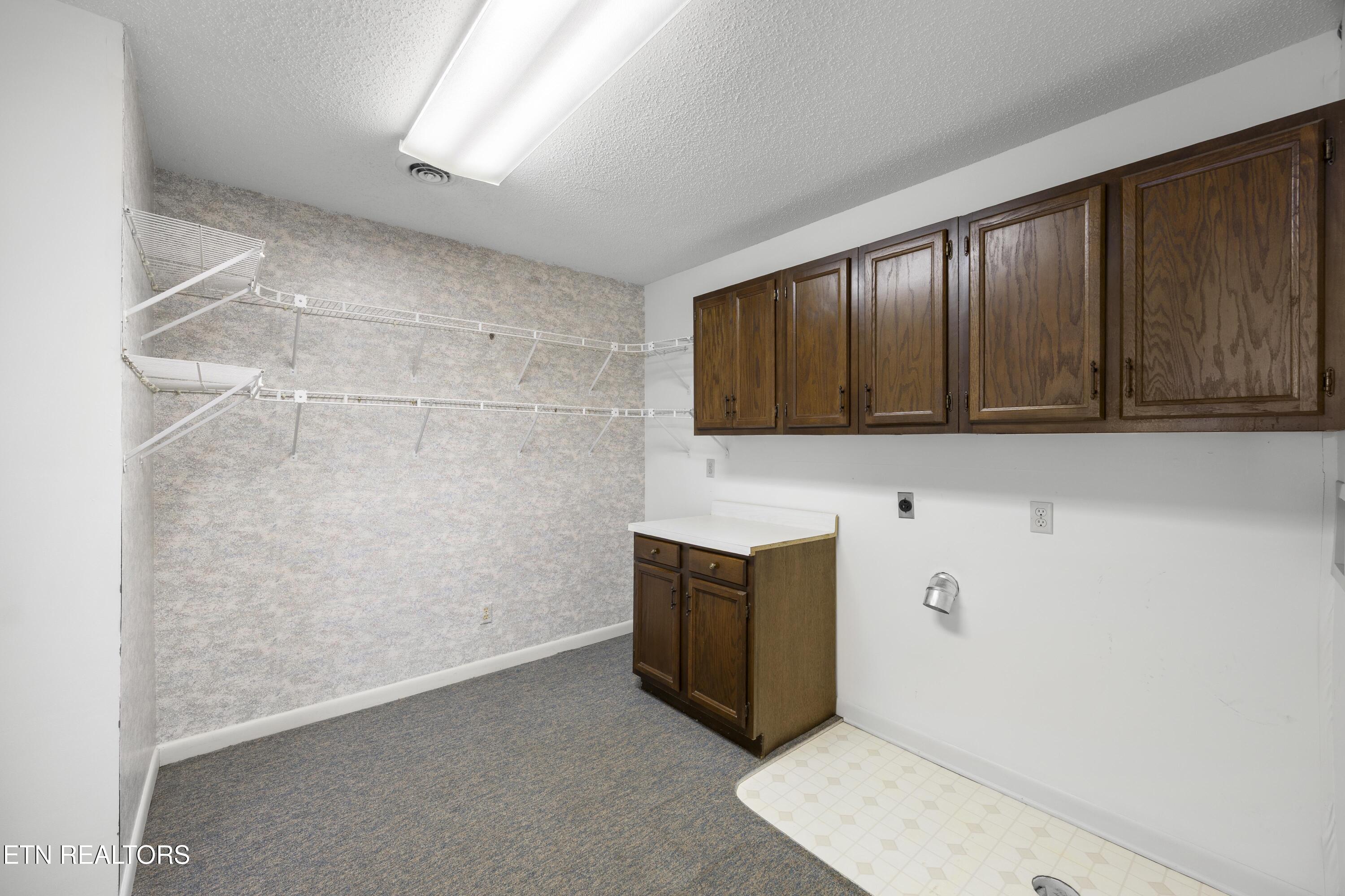 7914 Gleason Drive Knoxville TN 37919