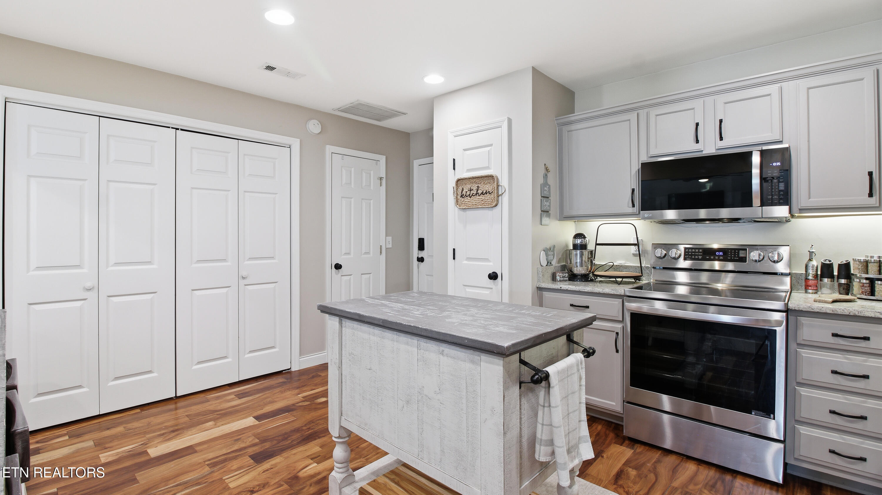 619 Farragut Commons Drive Knoxville TN 37934
