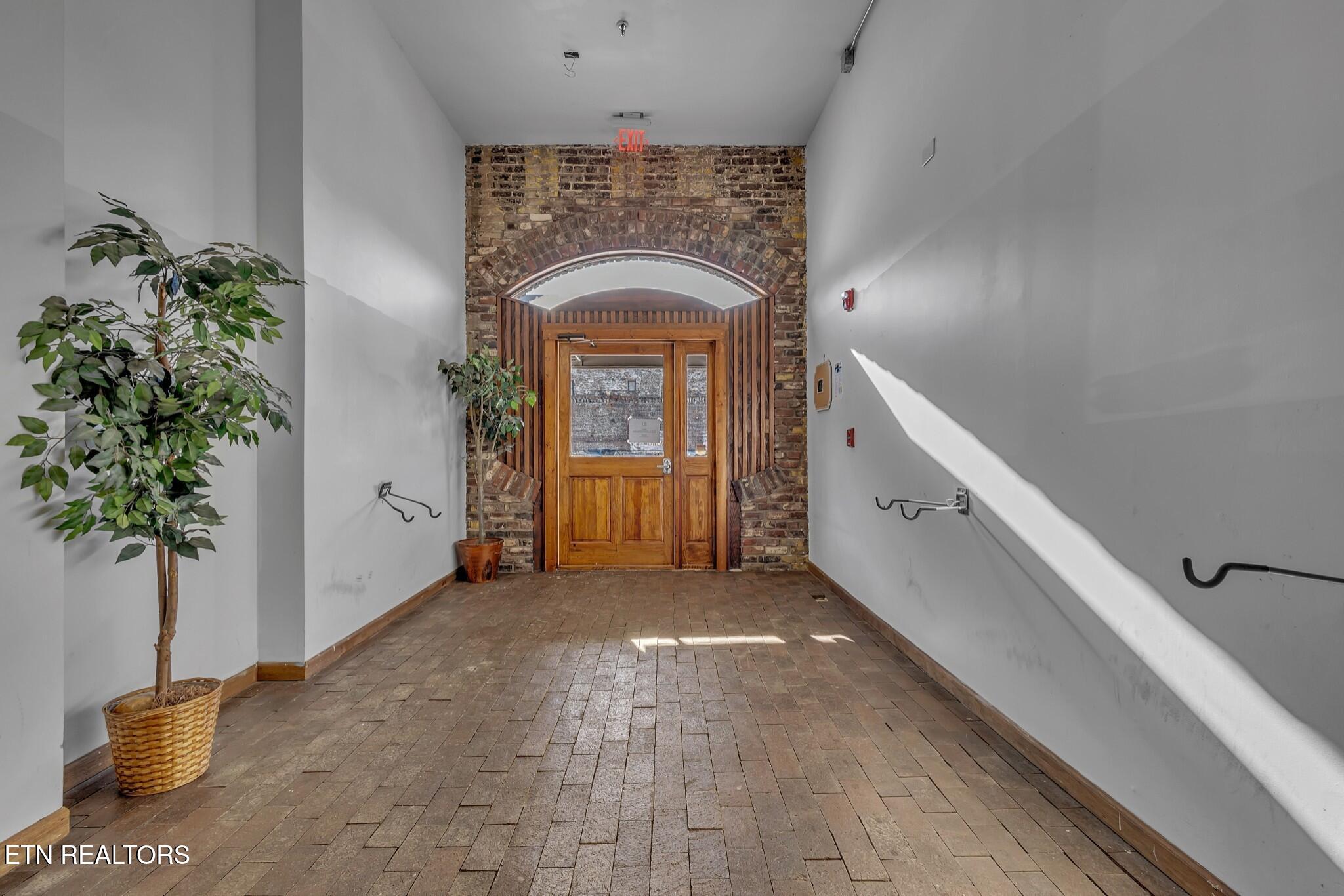 105 W Jackson Avenue Knoxville TN 37902