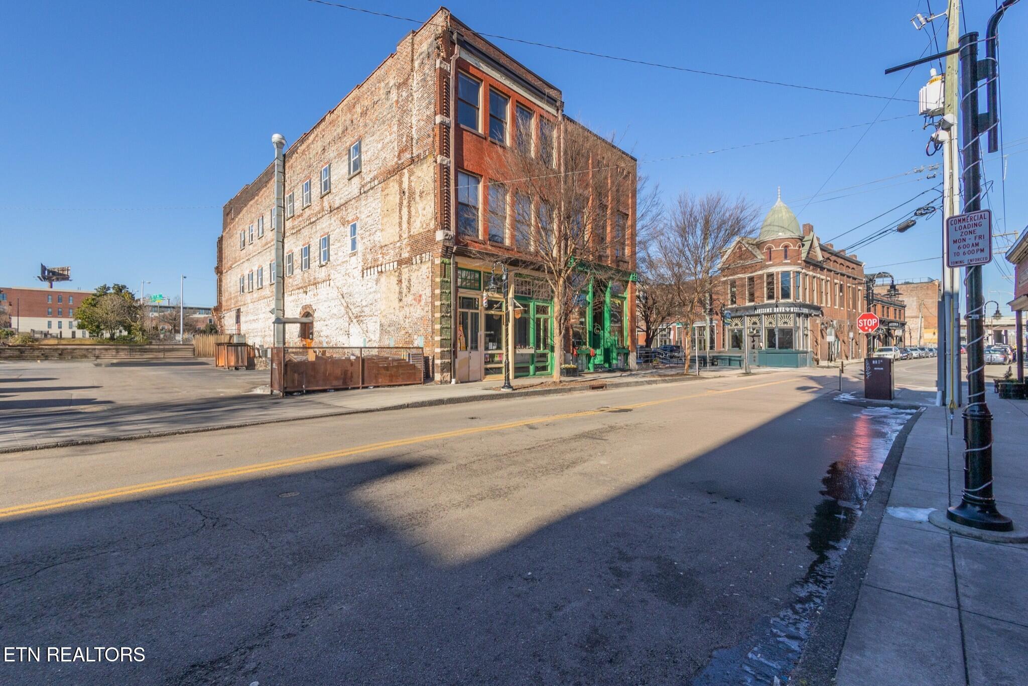 105 W Jackson Avenue Knoxville TN 37902