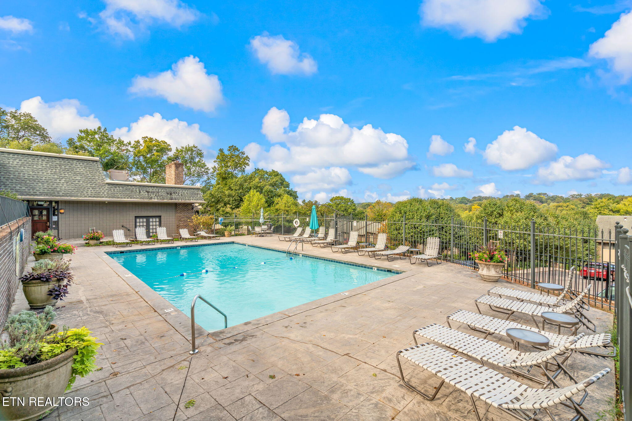 3636 Taliluna Avenue Knoxville TN 37919