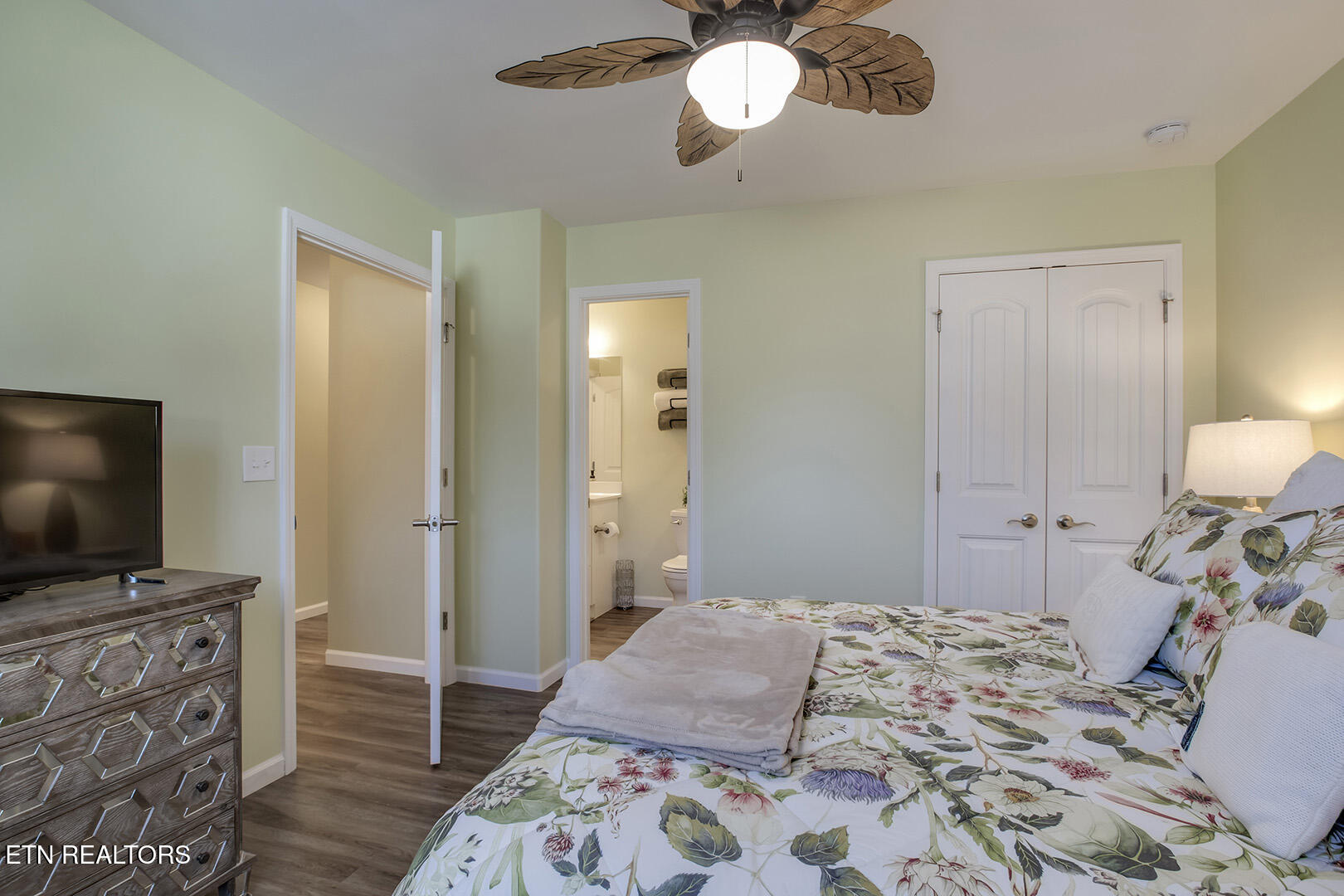 5857 Trestle Way Knoxville TN 37918
