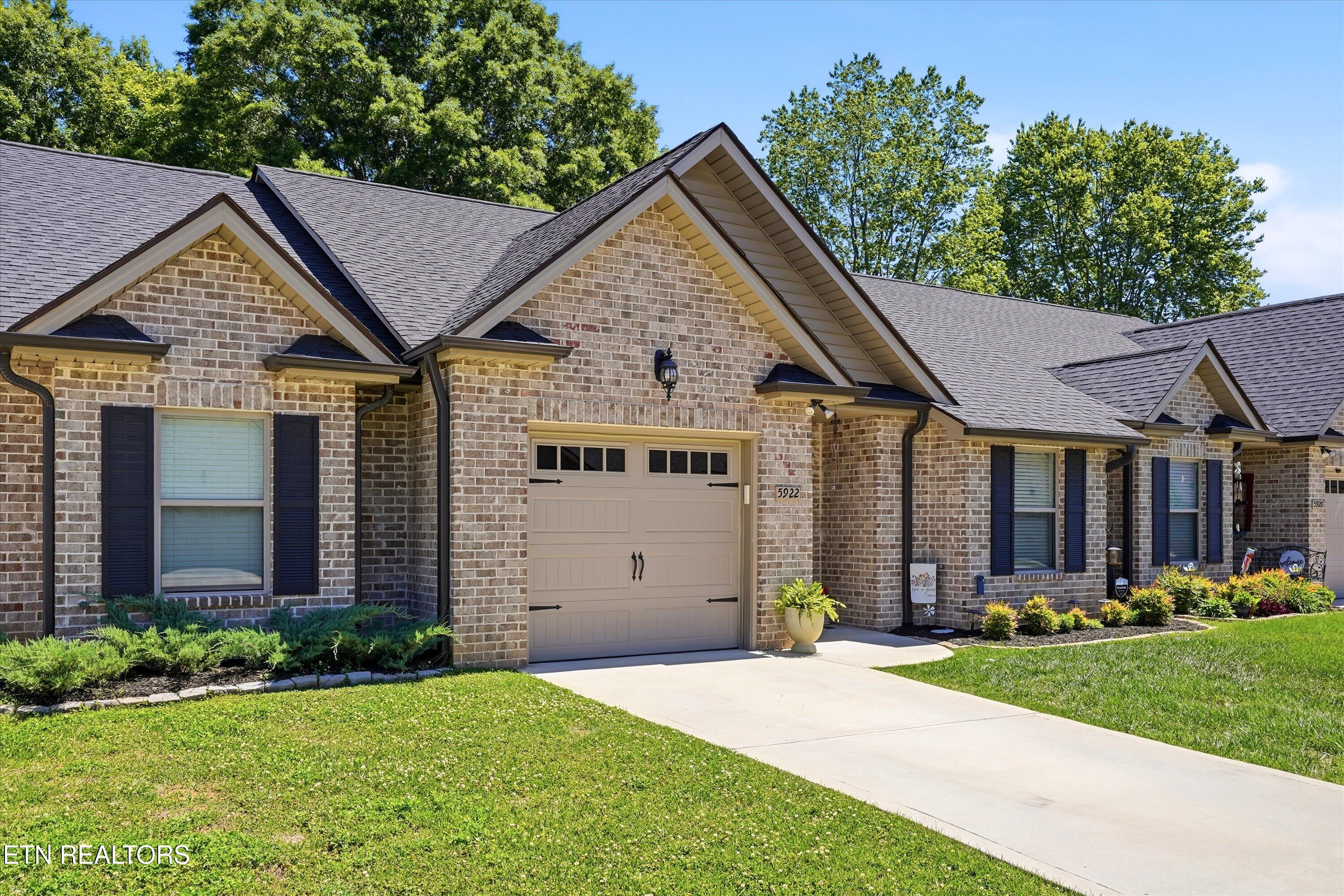 5922 Knox Hill Way Knoxville TN 37912
