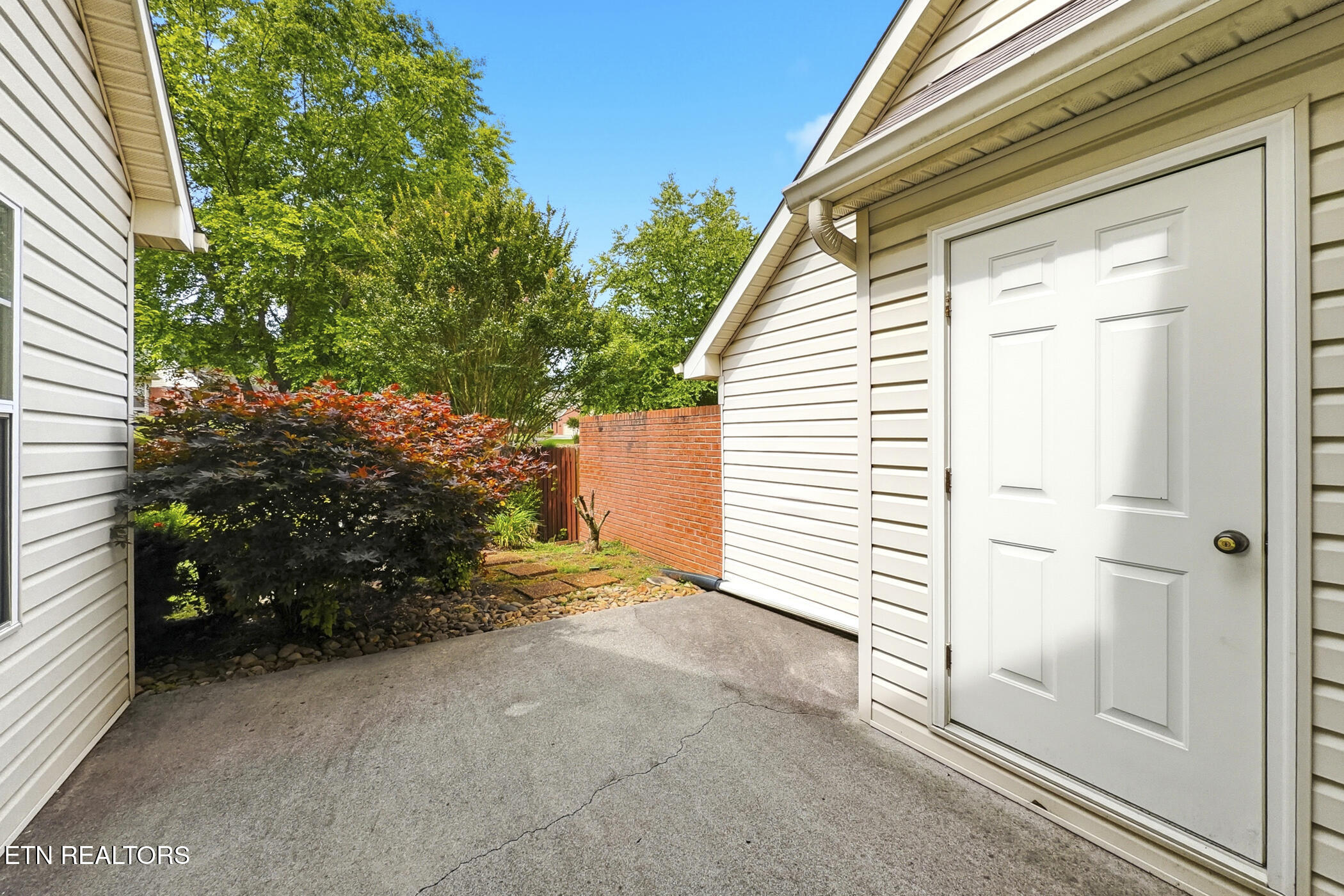 2605 Knob Creek Lane Knoxville TN 37912