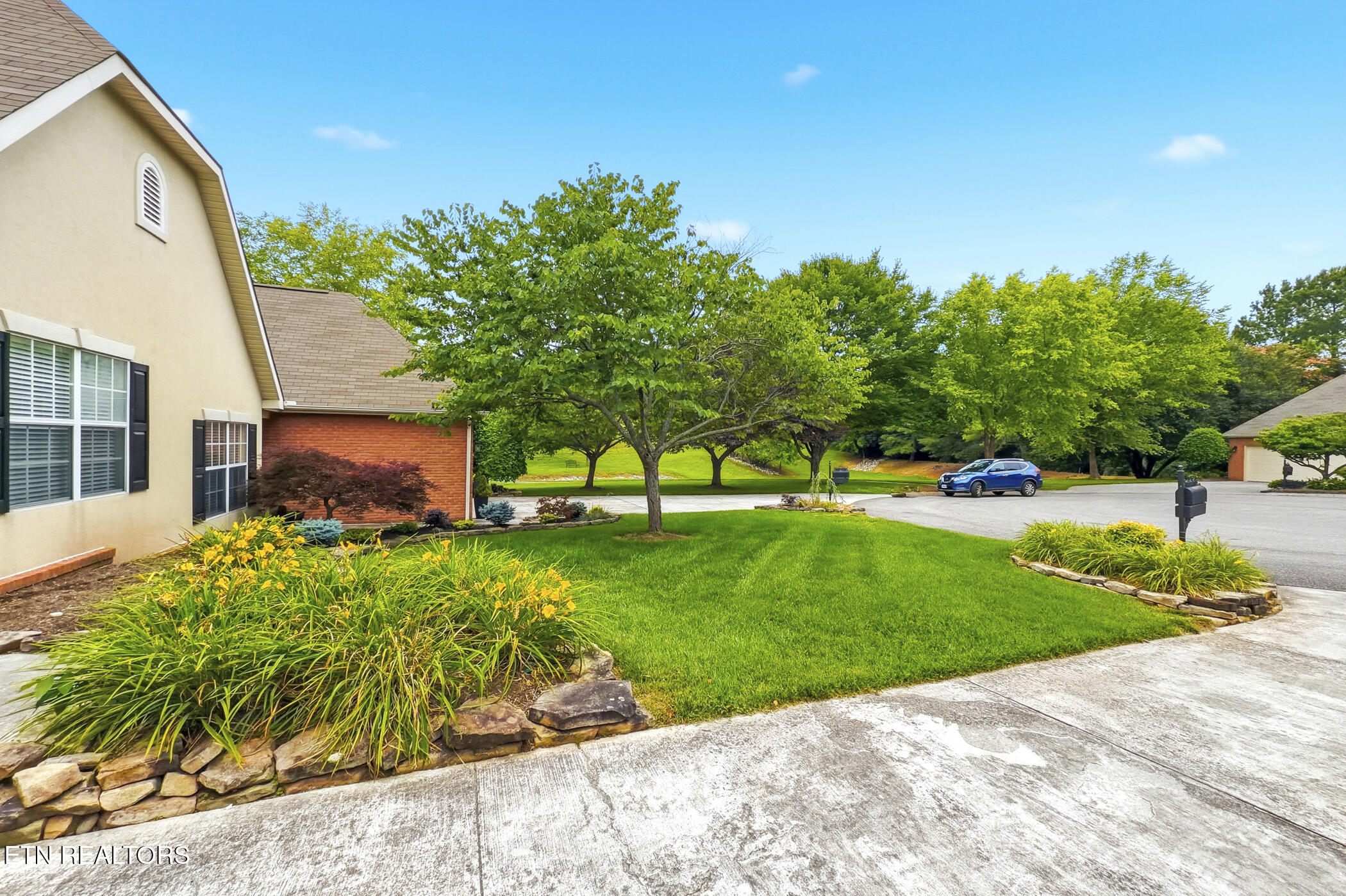 2605 Knob Creek Lane Knoxville TN 37912