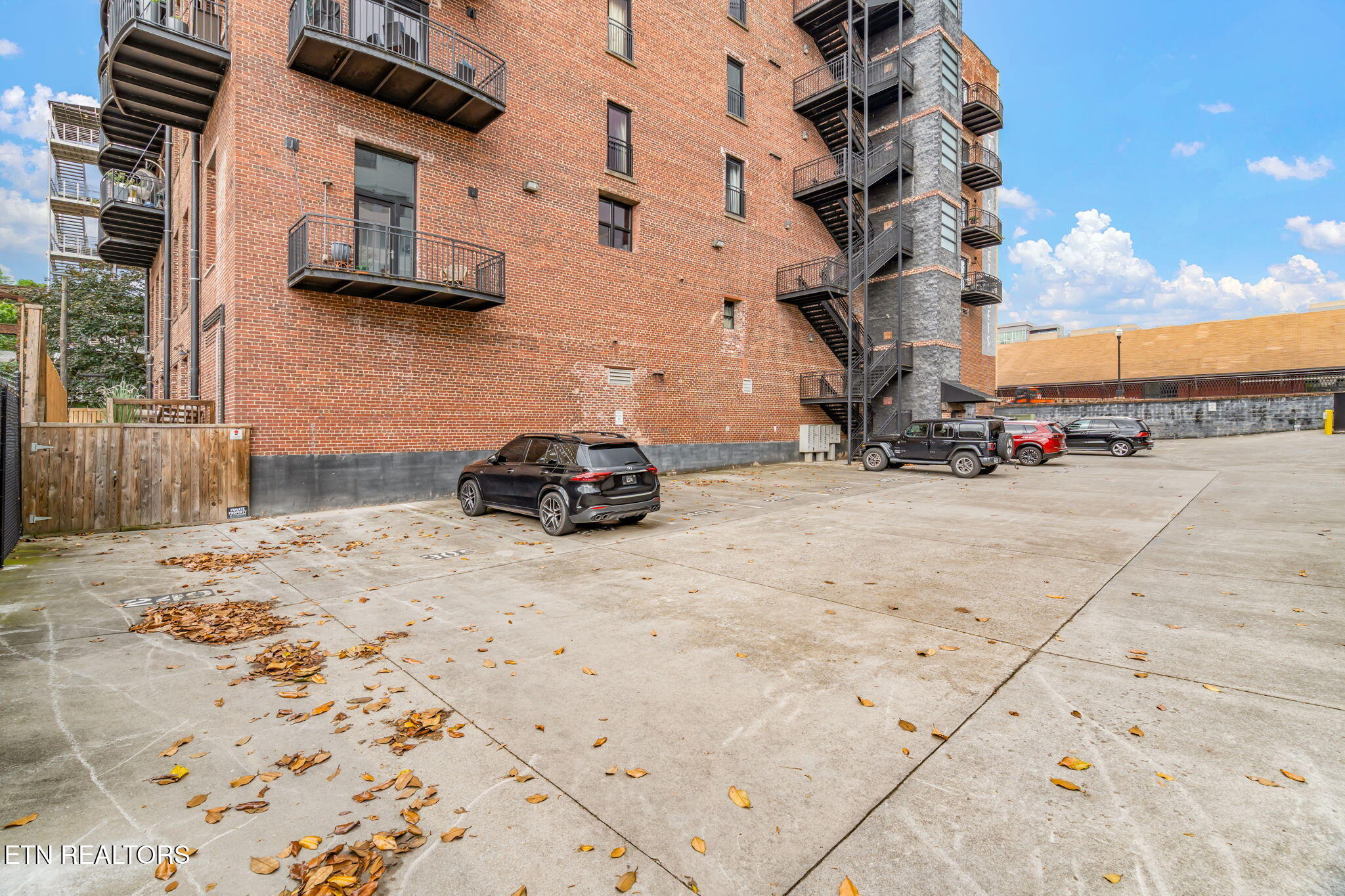 220 W Jackson Avenue Knoxville TN 37902