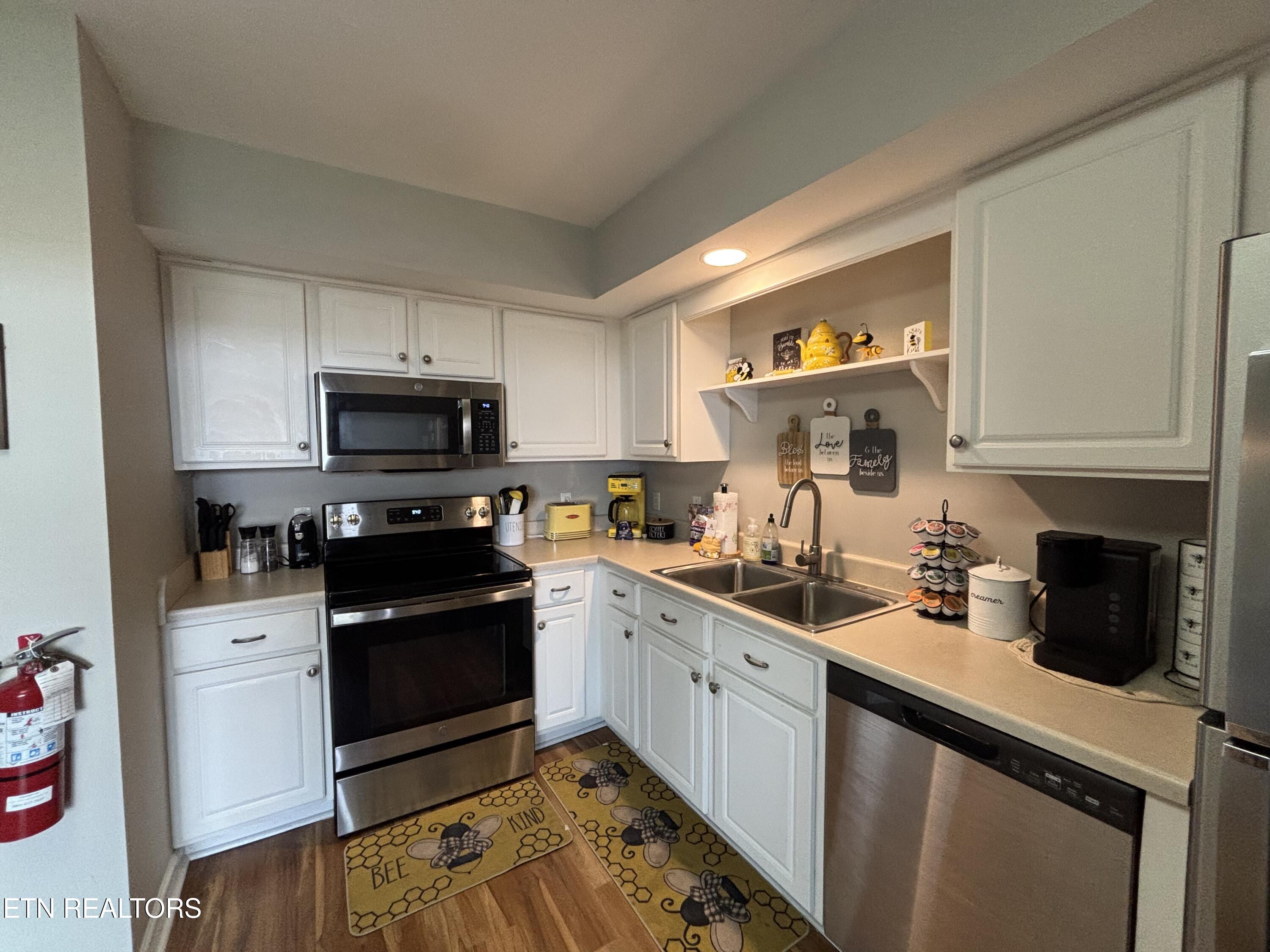 535 Orchard Valley Way Sevierville TN 37862