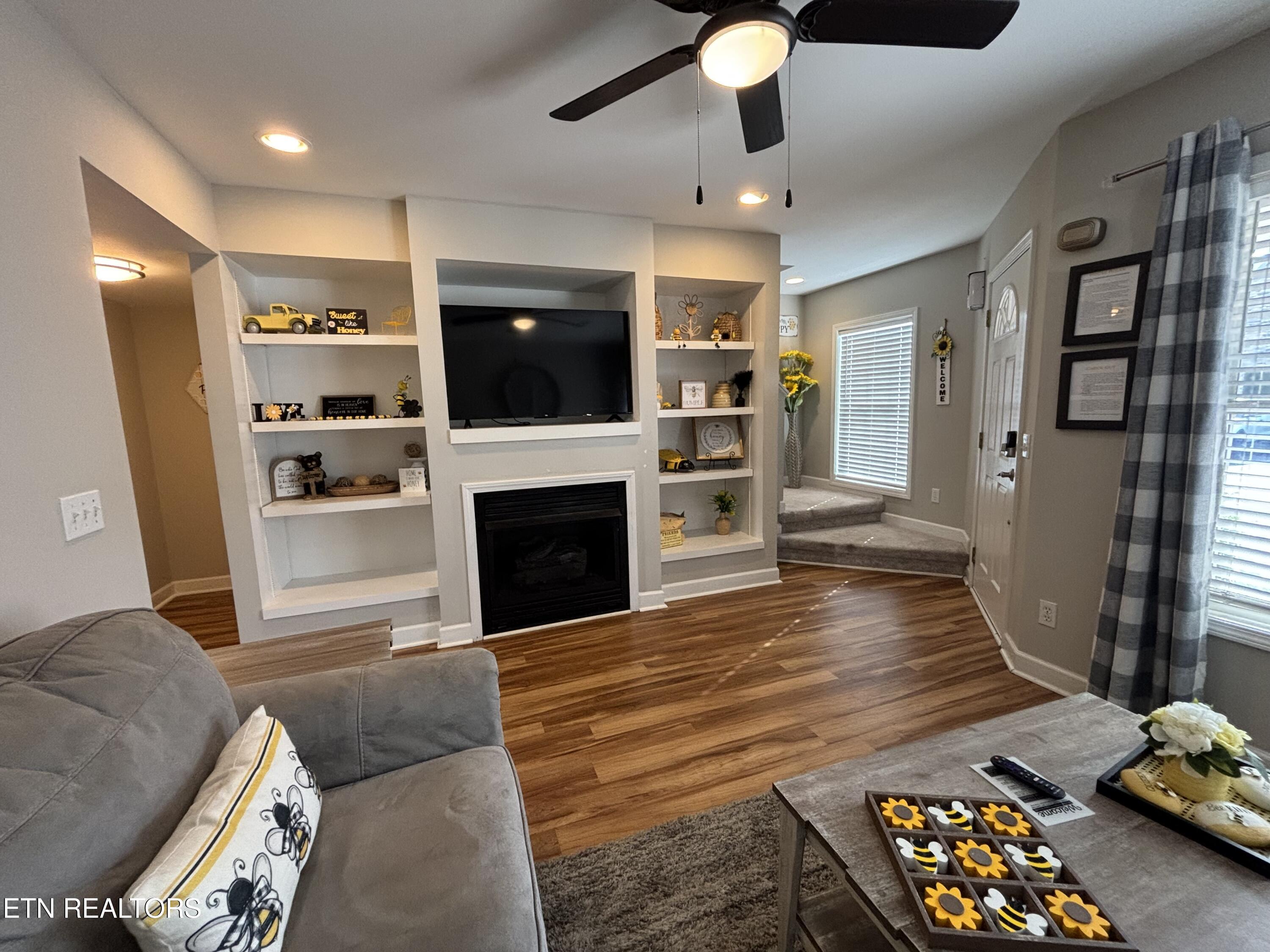 535 Orchard Valley Way Sevierville TN 37862