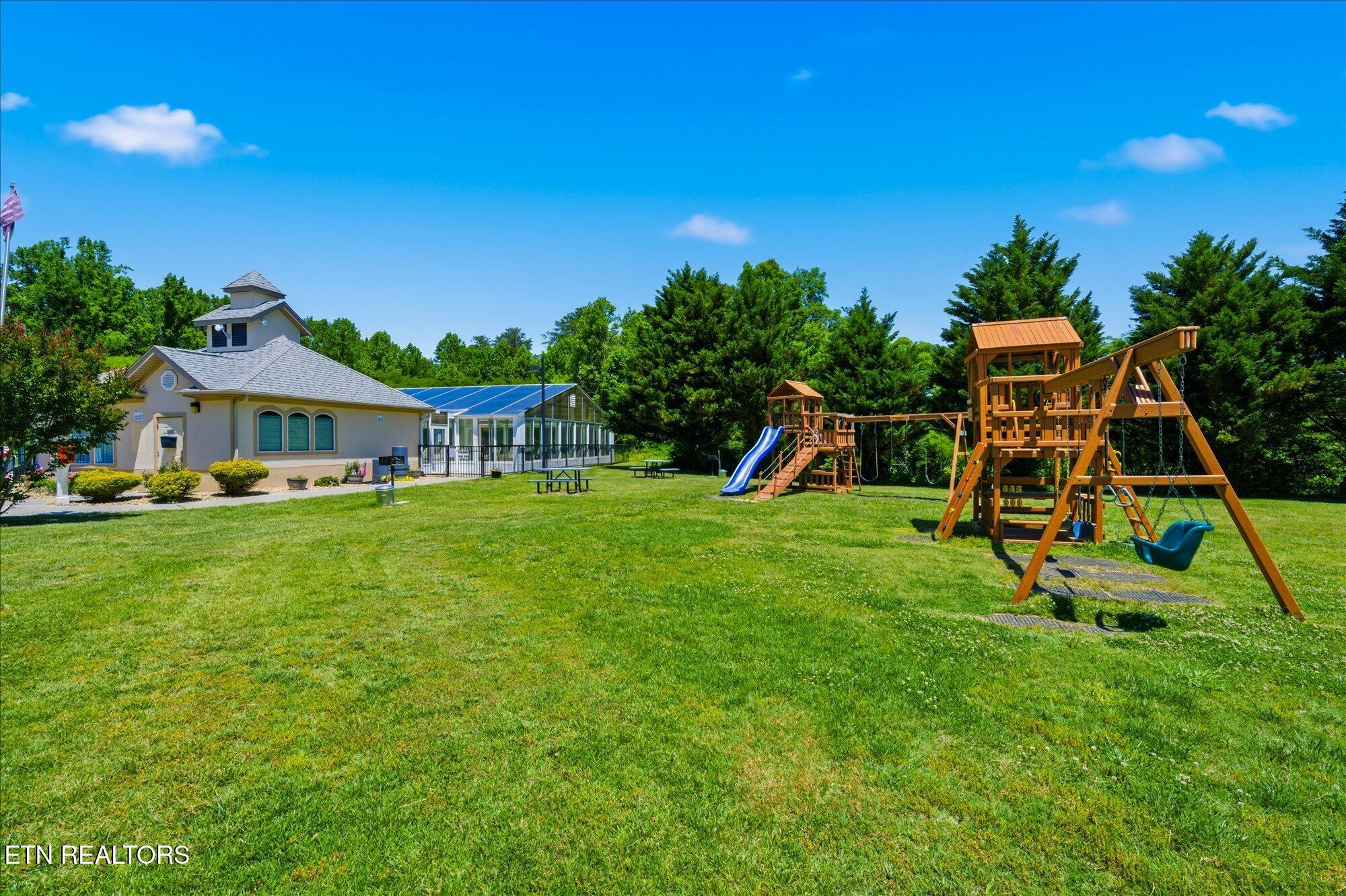 124 Plaza Drive Pigeon Forge TN 37863