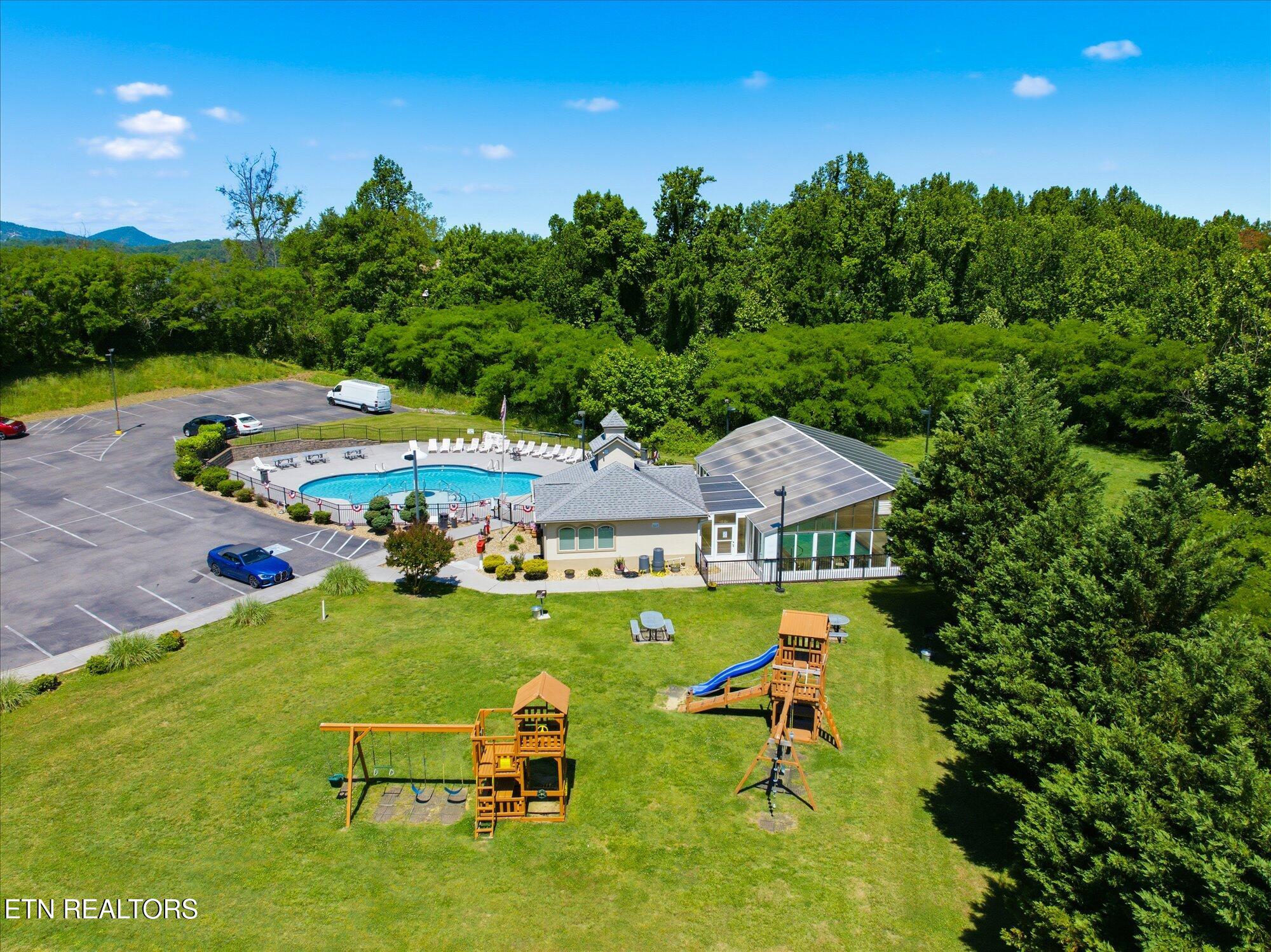 124 Plaza Drive Pigeon Forge TN 37863
