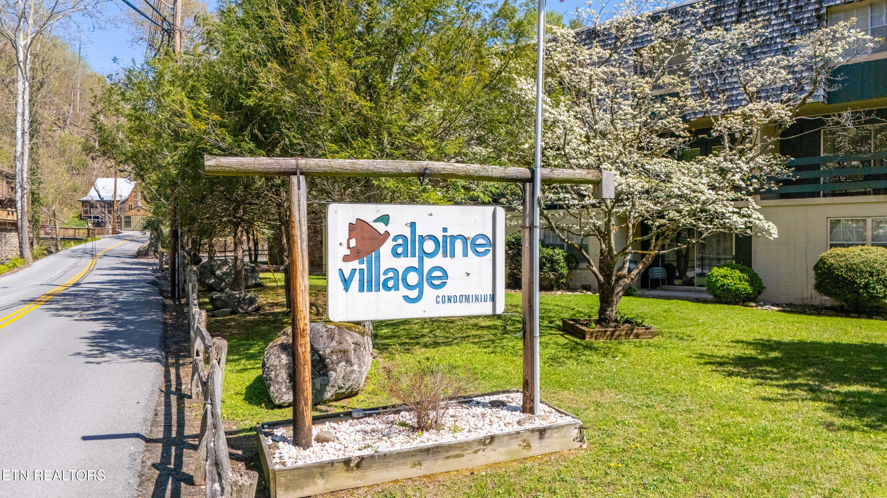 260 Roaring Fork Road Gatlinburg TN 37738