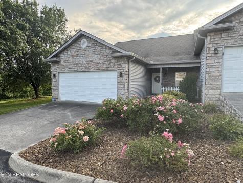 101 Pear Tree Lane Loudon TN 37774