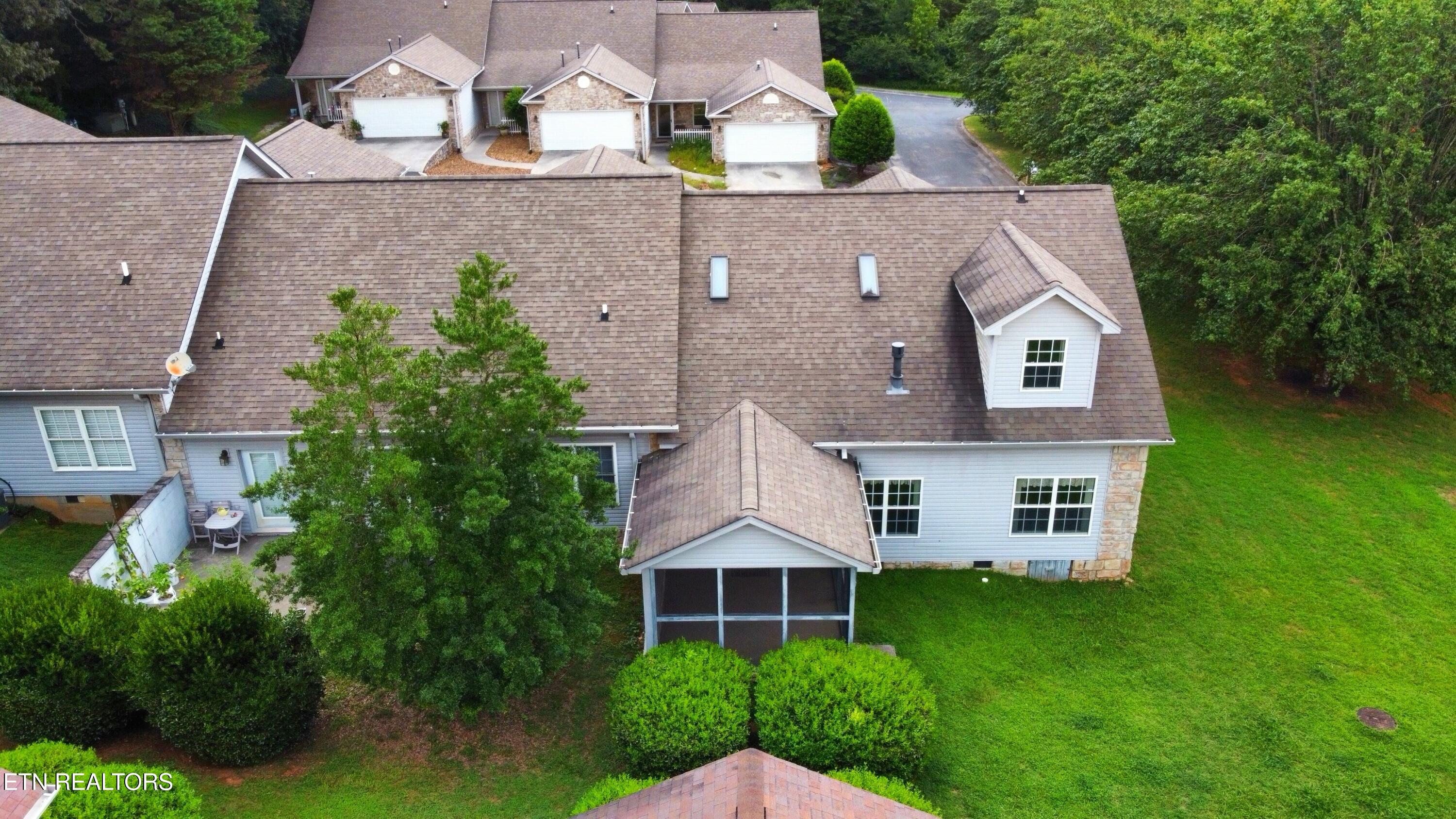 101 Pear Tree Lane Loudon TN 37774