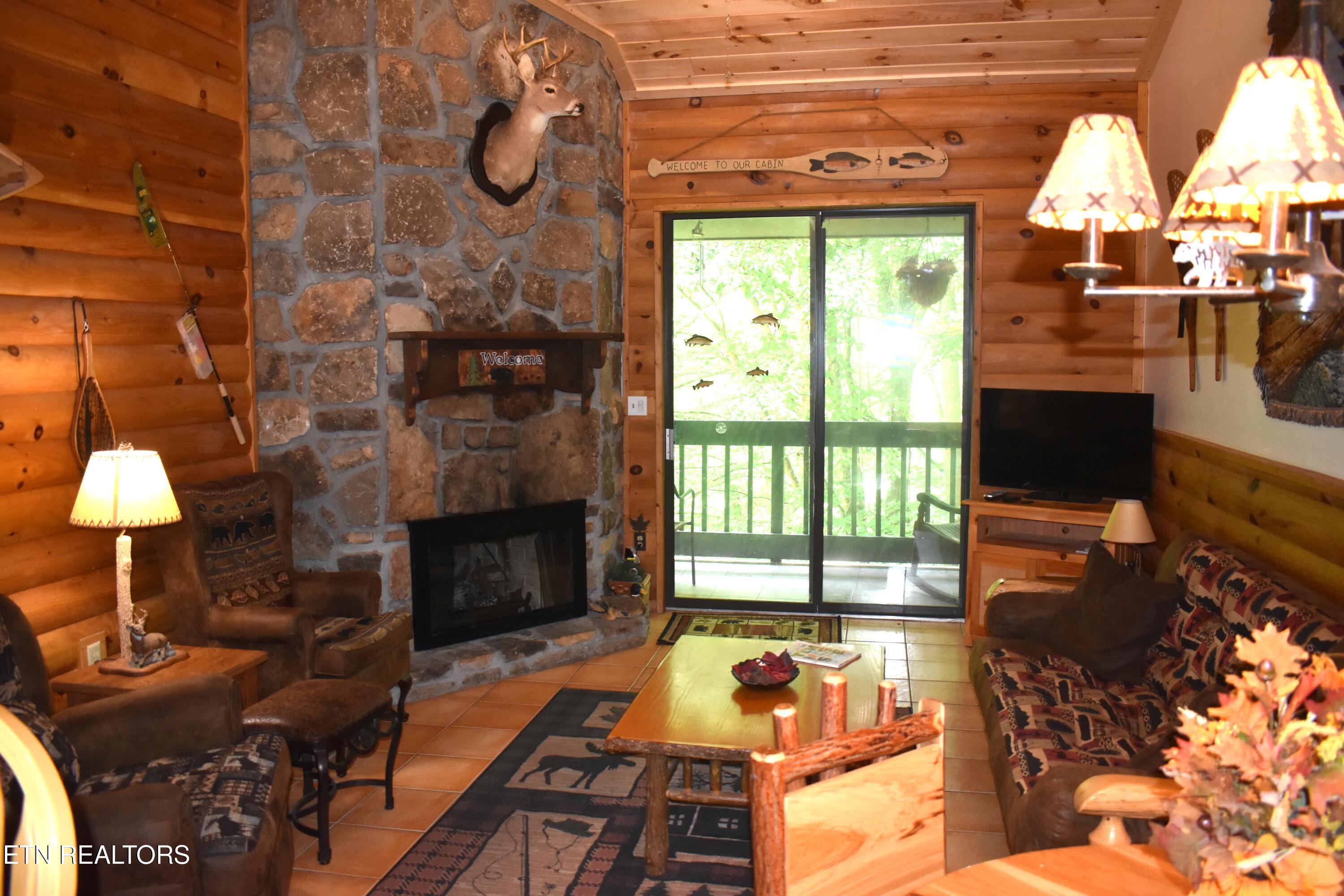 1435 Wiley Oakley Drive Gatlinburg TN 37738
