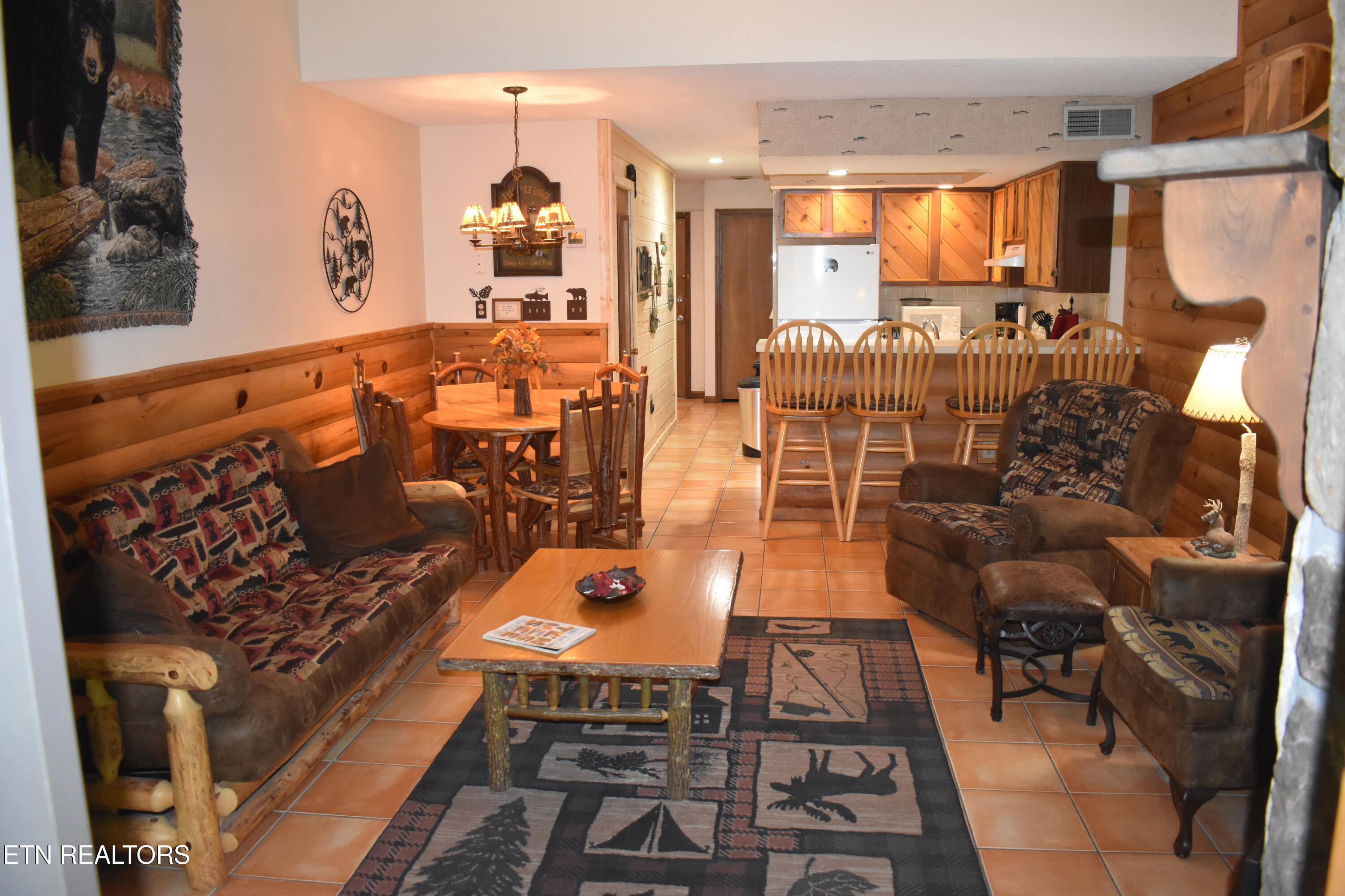1435 Wiley Oakley Drive Gatlinburg TN 37738