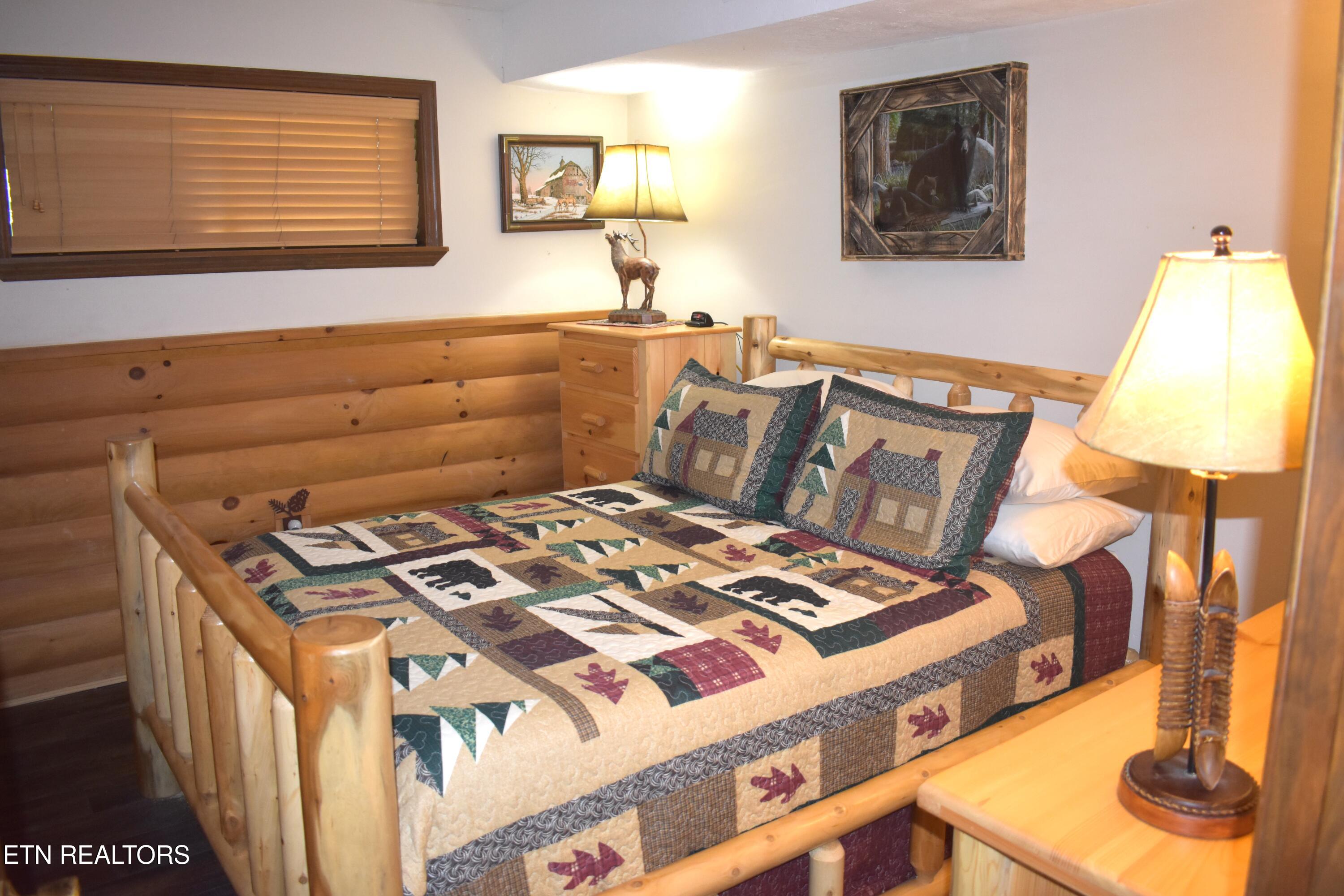 1435 Wiley Oakley Drive Gatlinburg TN 37738