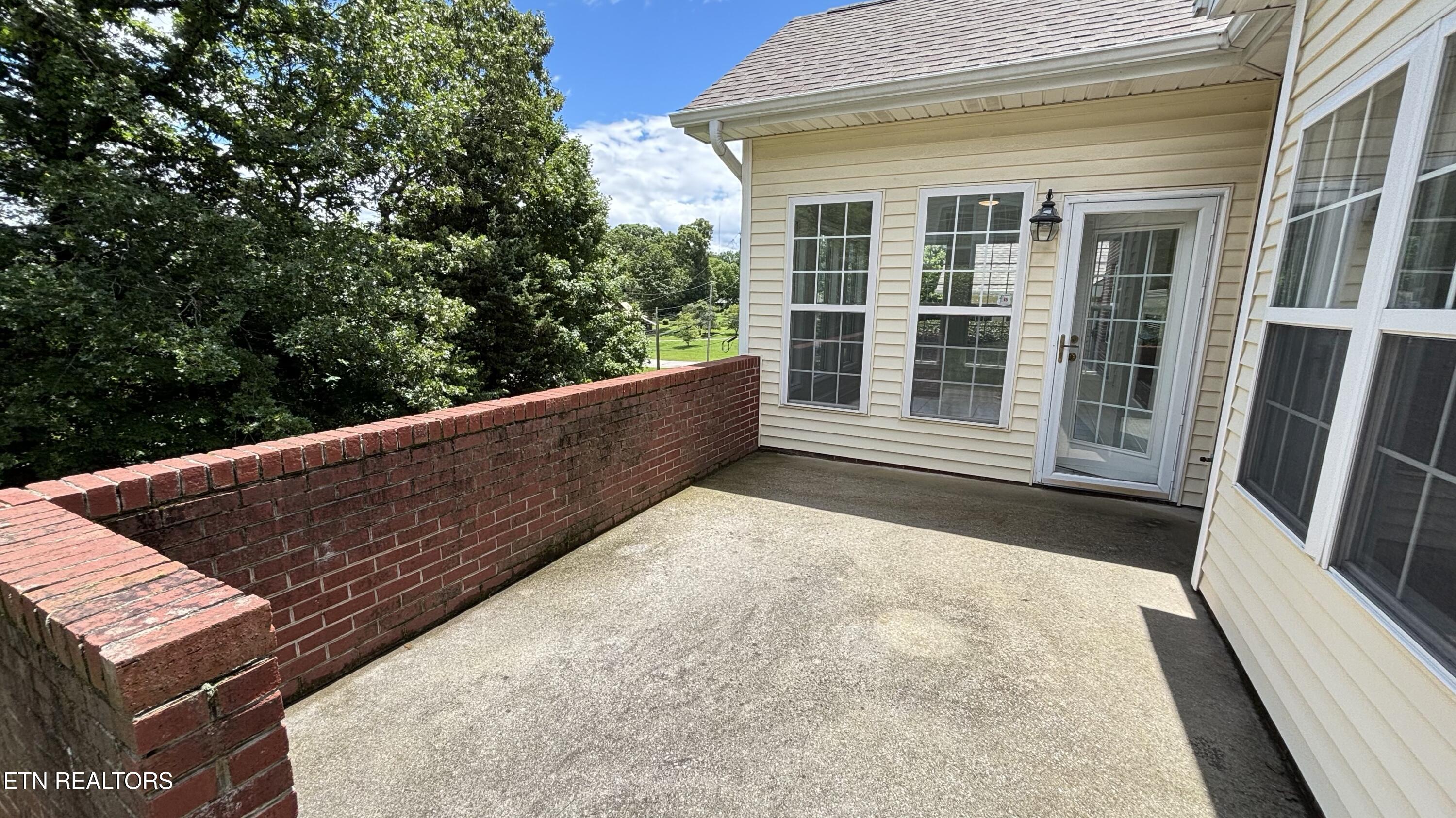 6120 Winter Garden Way Knoxville TN 37912