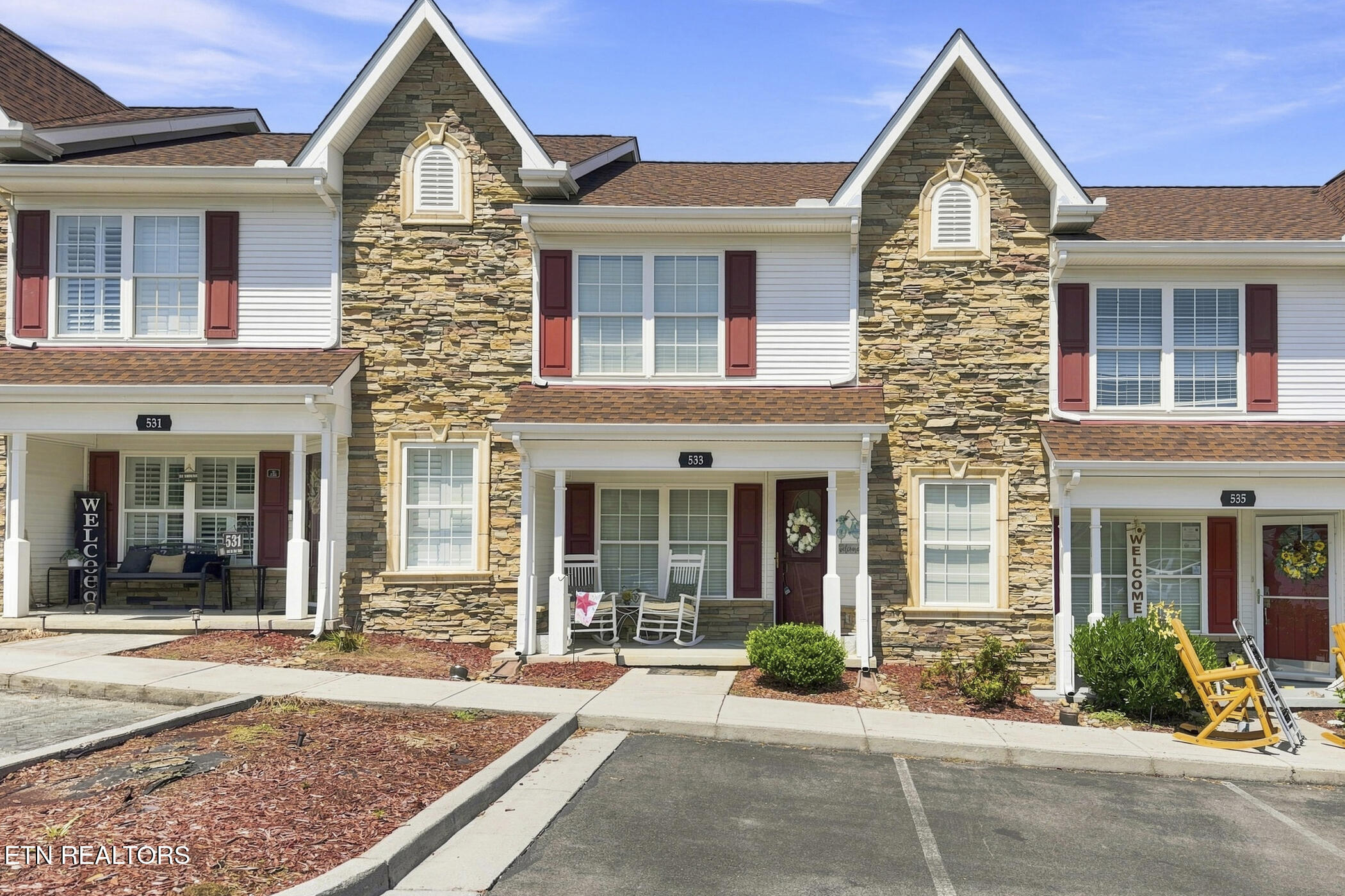 533 Orchard Valley Way Sevierville TN 37862