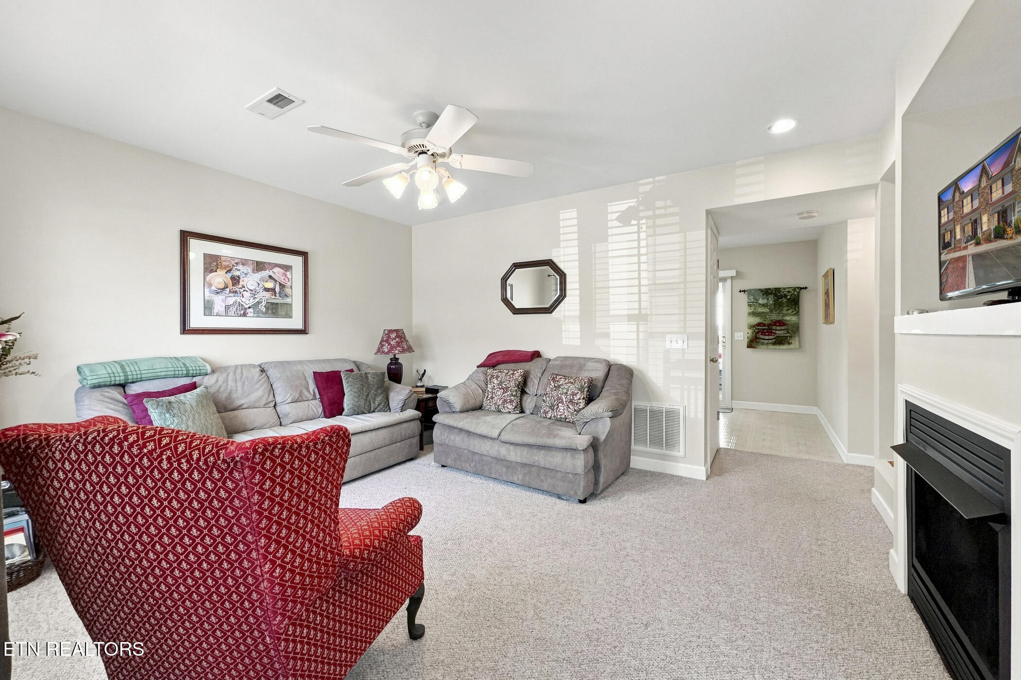 533 Orchard Valley Way Sevierville TN 37862