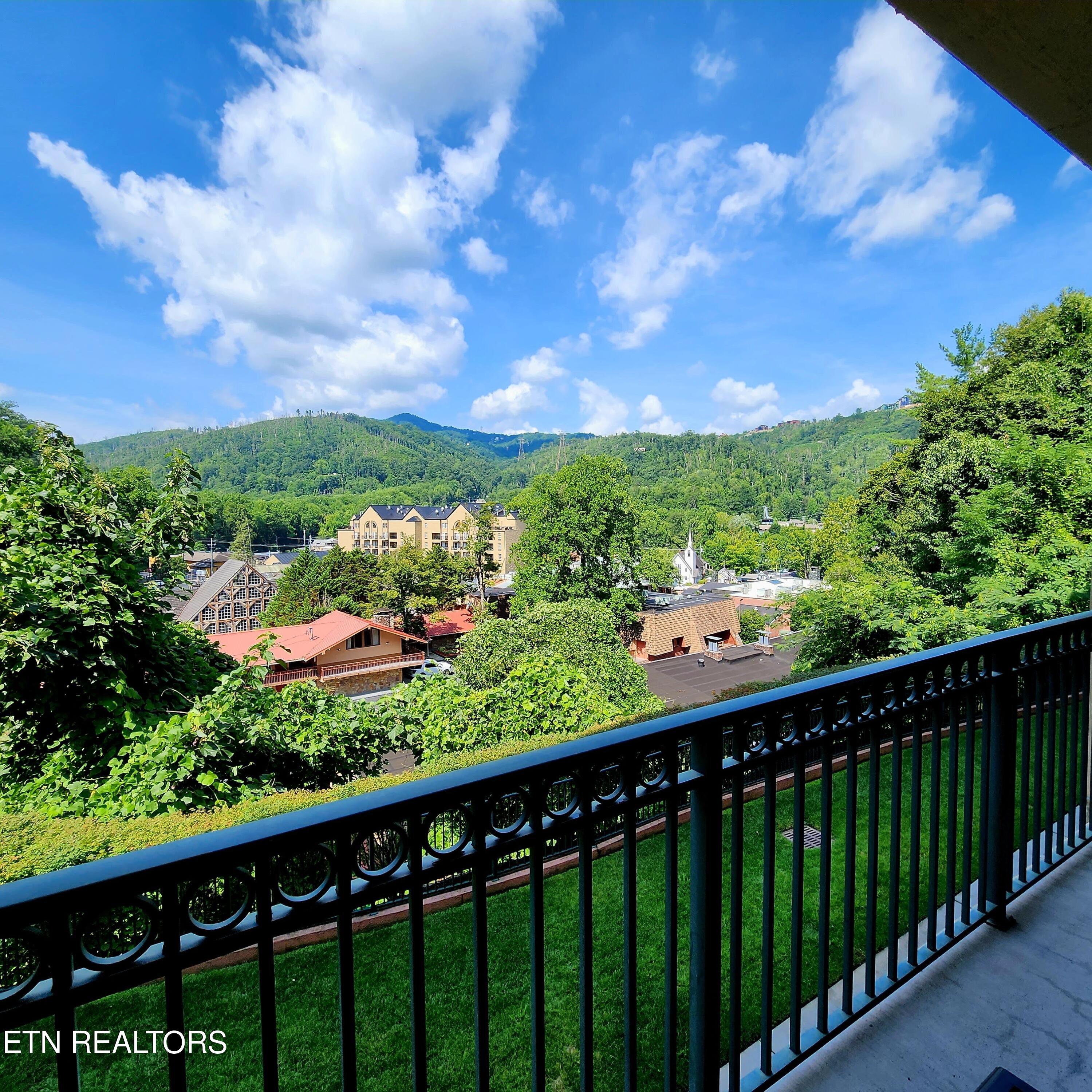 120 Bon Air Drive Gatlinburg TN 37738