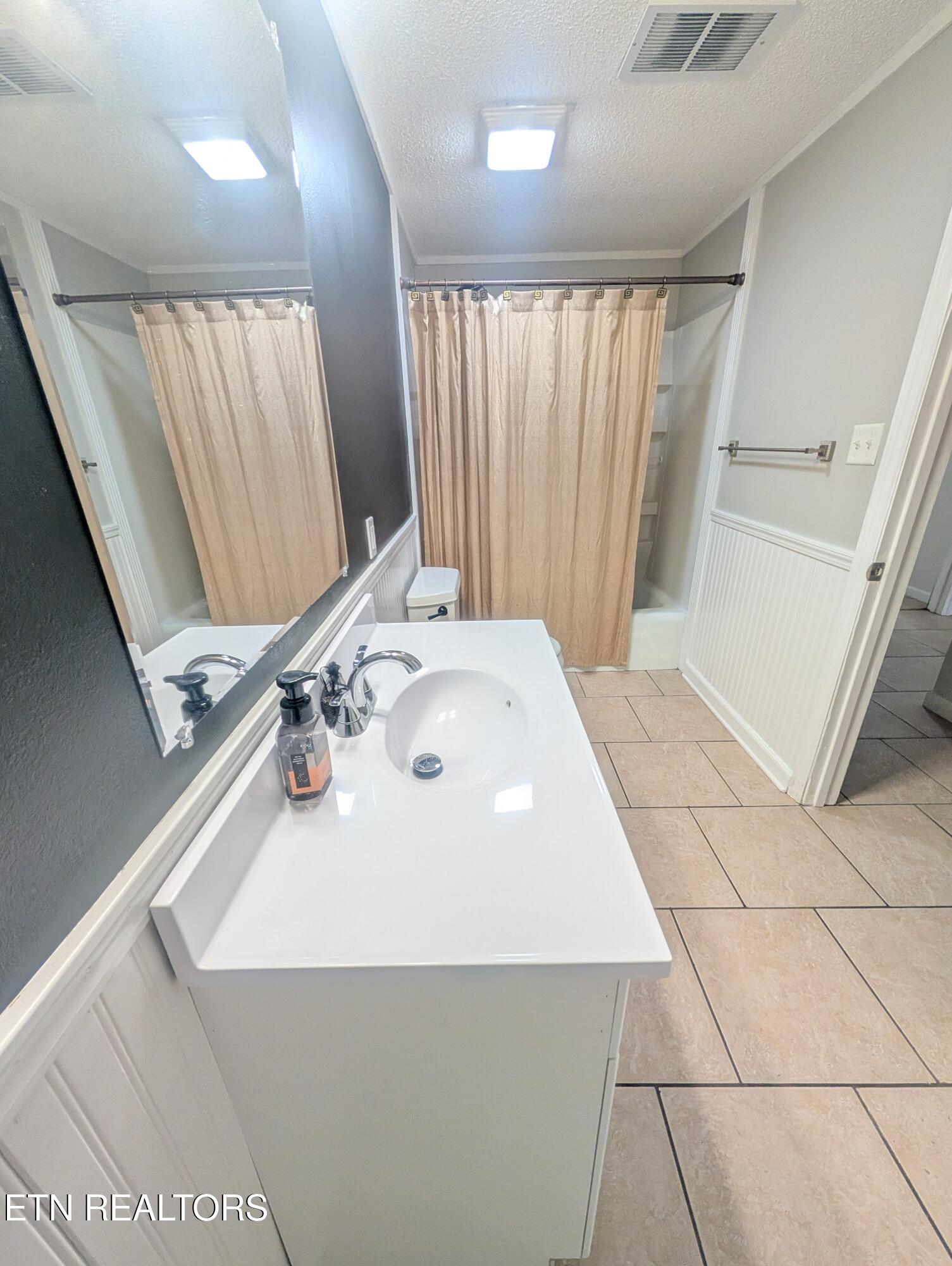 8506 Brasilia Court Knoxville TN 37923