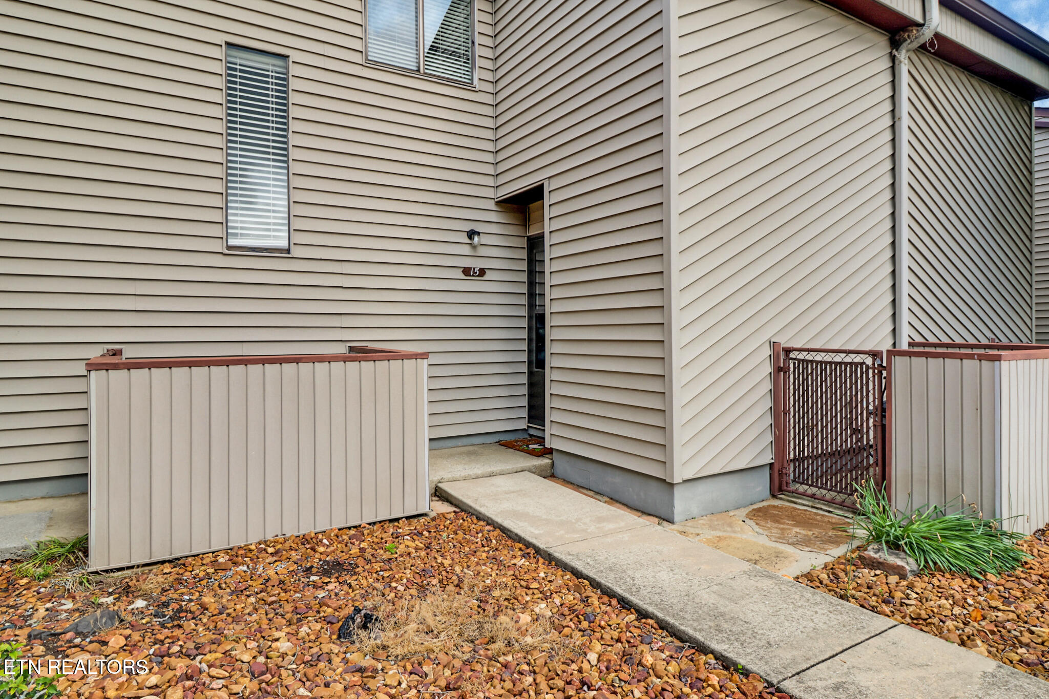 36 Lakeshore Terrace Crossville TN 38558