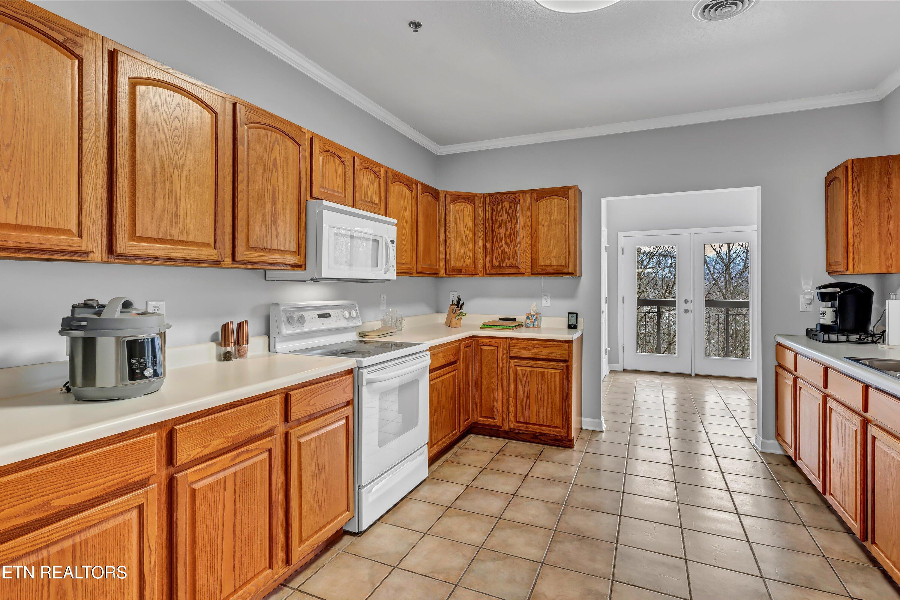 338 Pinnacle View Way Gatlinburg TN 37738