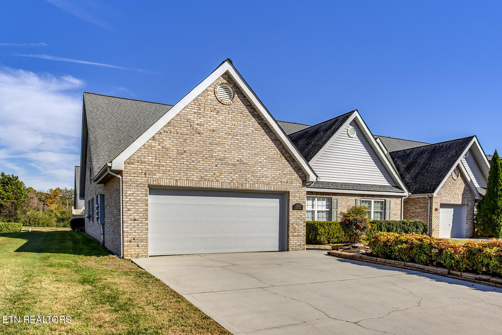 3220 Lightspring Lane Knoxville TN 37917
