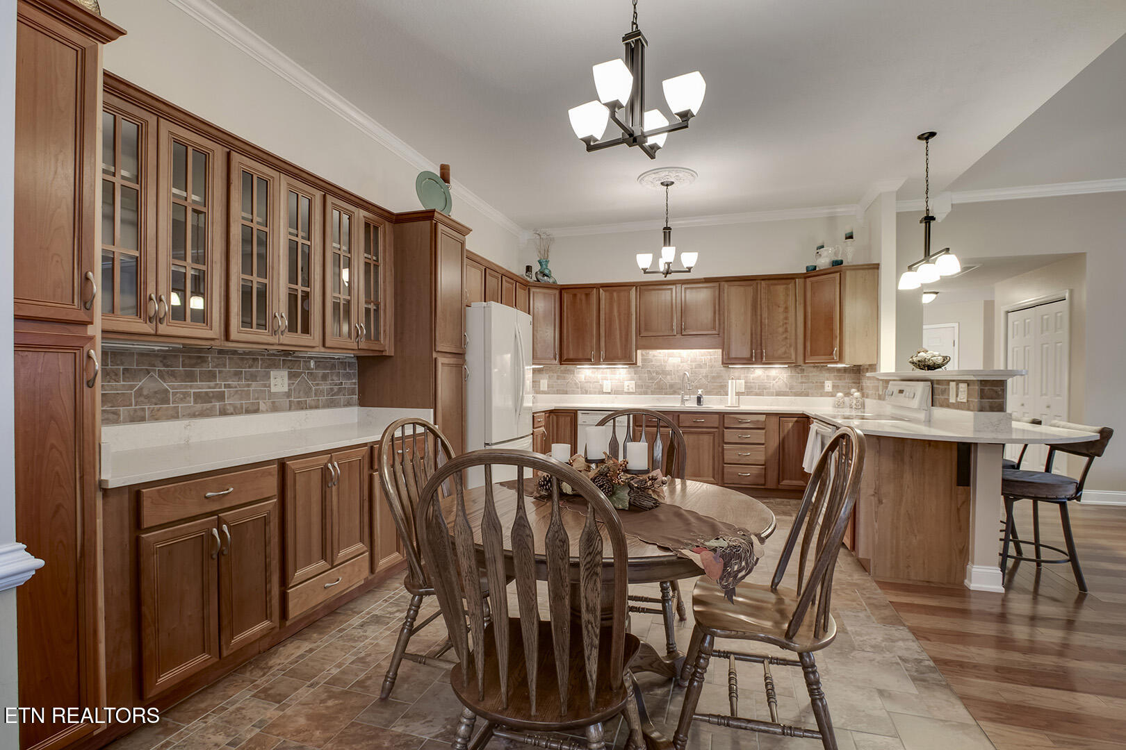 3220 Lightspring Lane Knoxville TN 37917