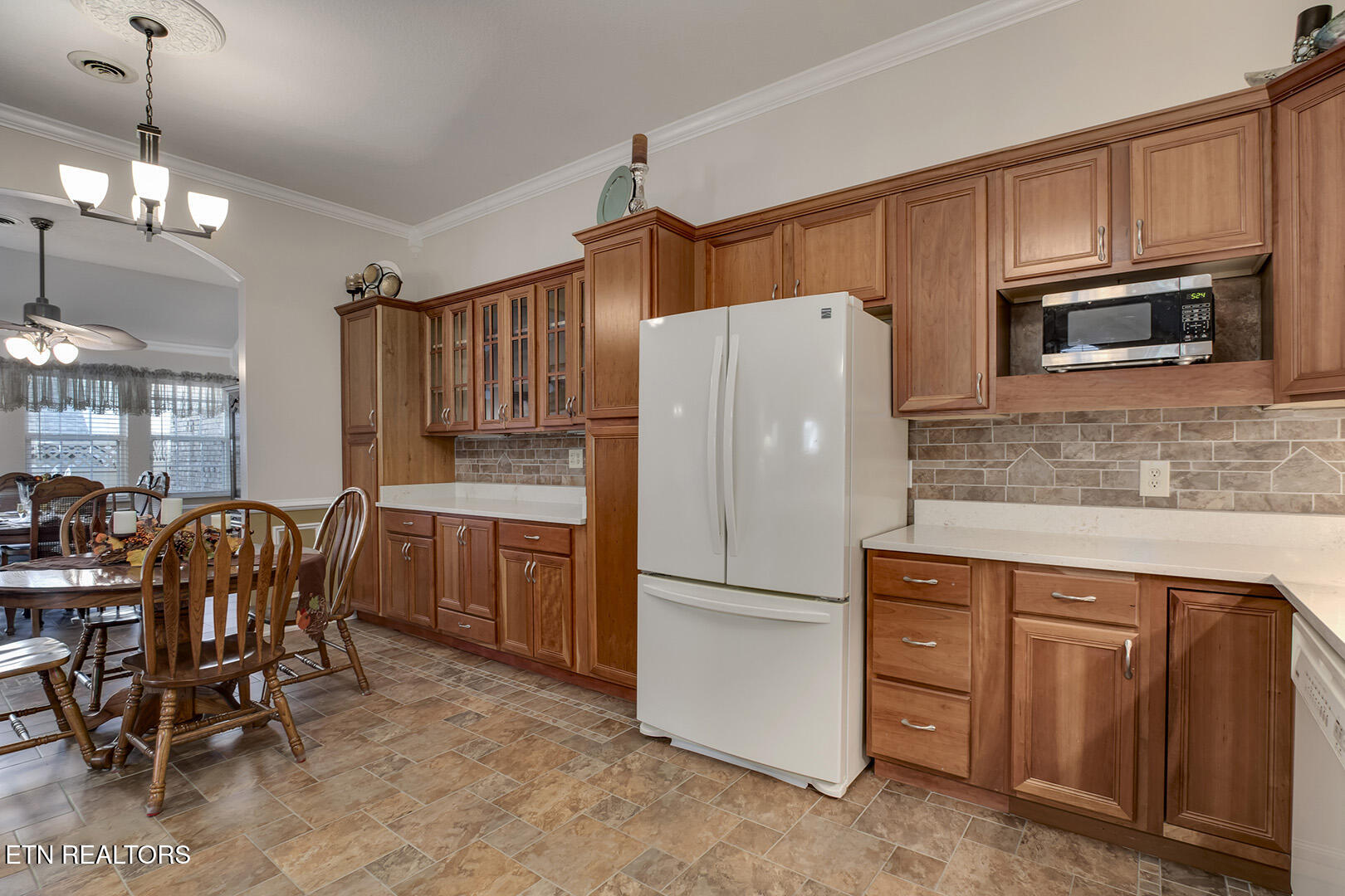 3220 Lightspring Lane Knoxville TN 37917