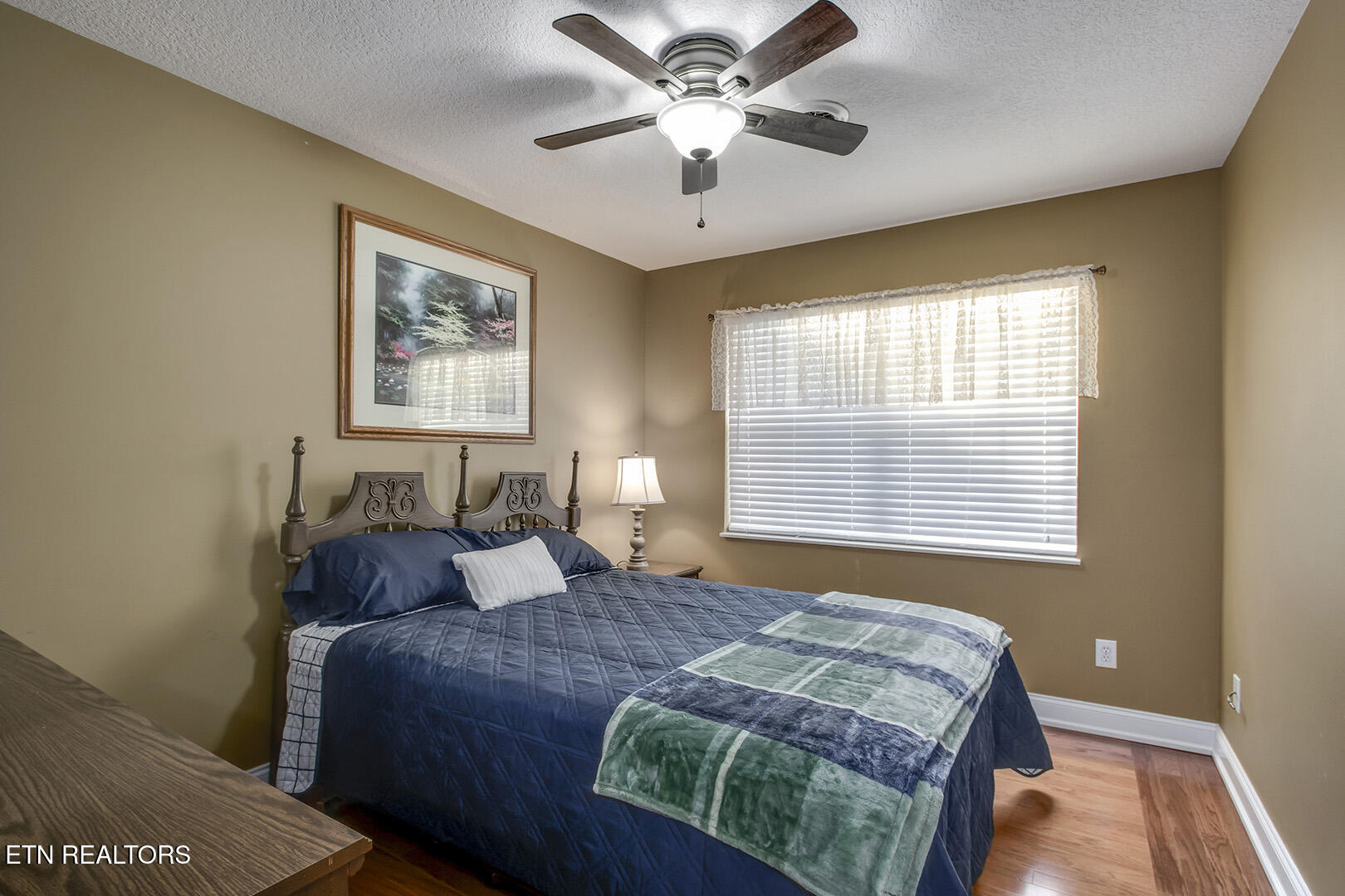 3220 Lightspring Lane Knoxville TN 37917