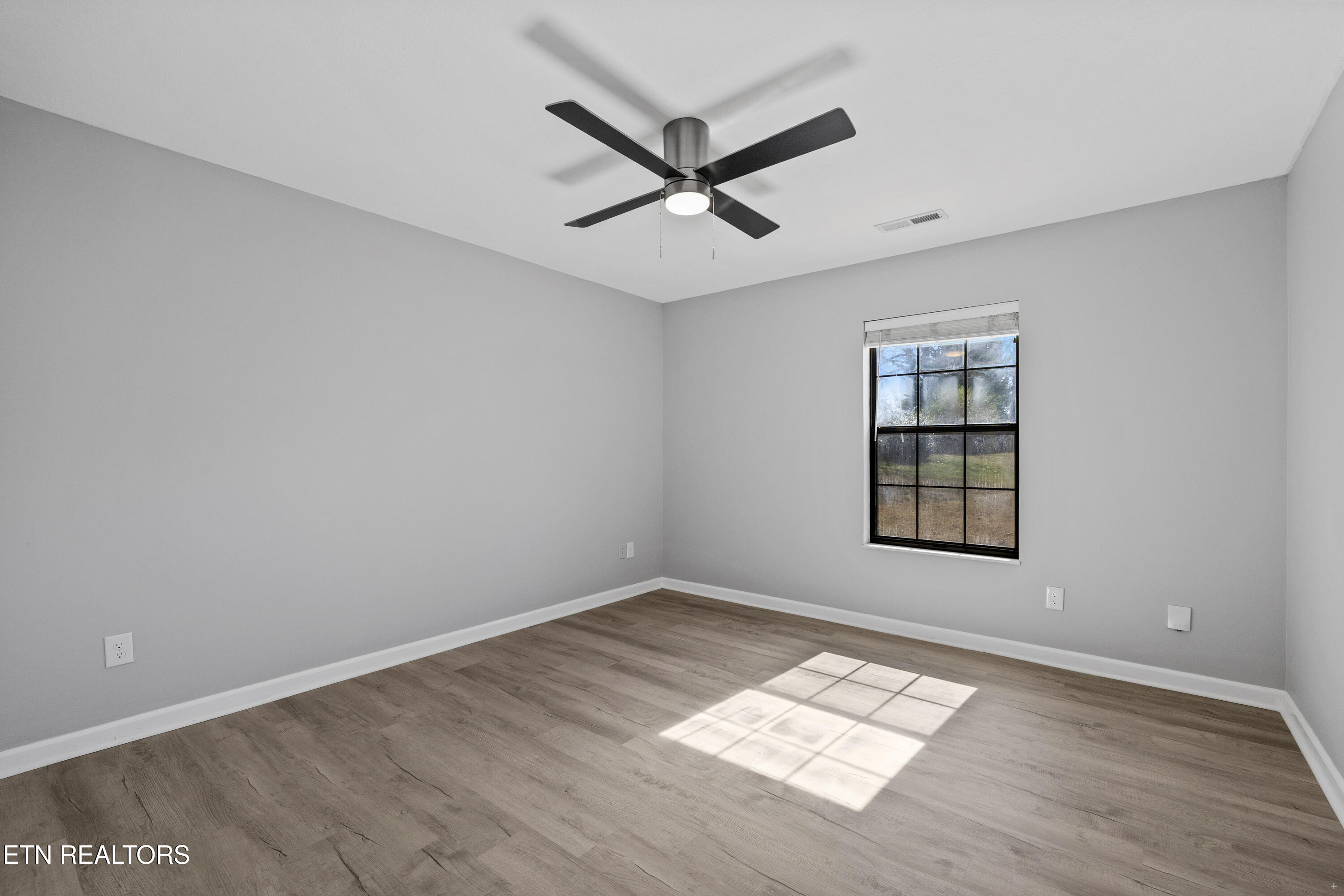 1231 Karina Circle Maryville TN 37804