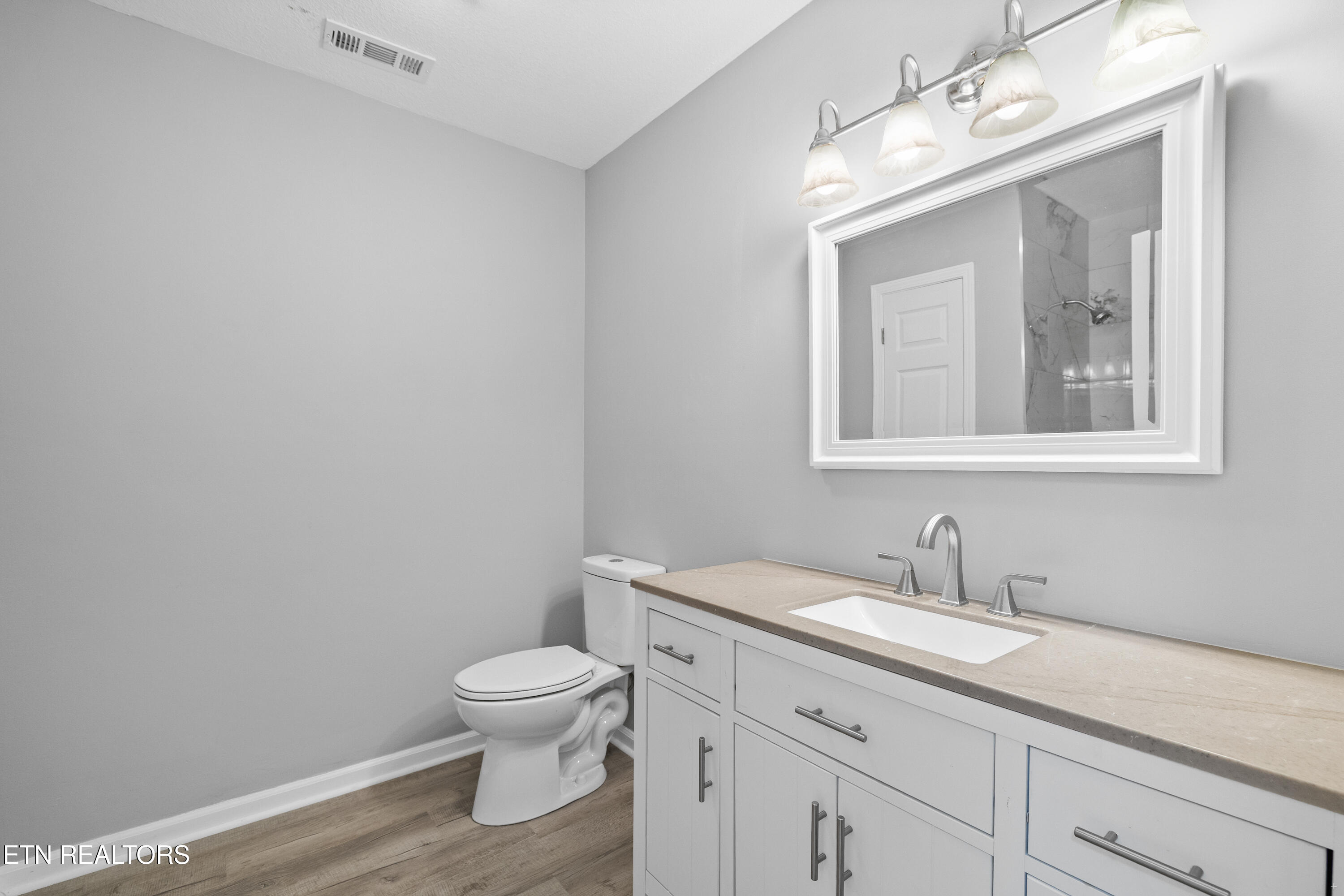 1231 Karina Circle Maryville TN 37804