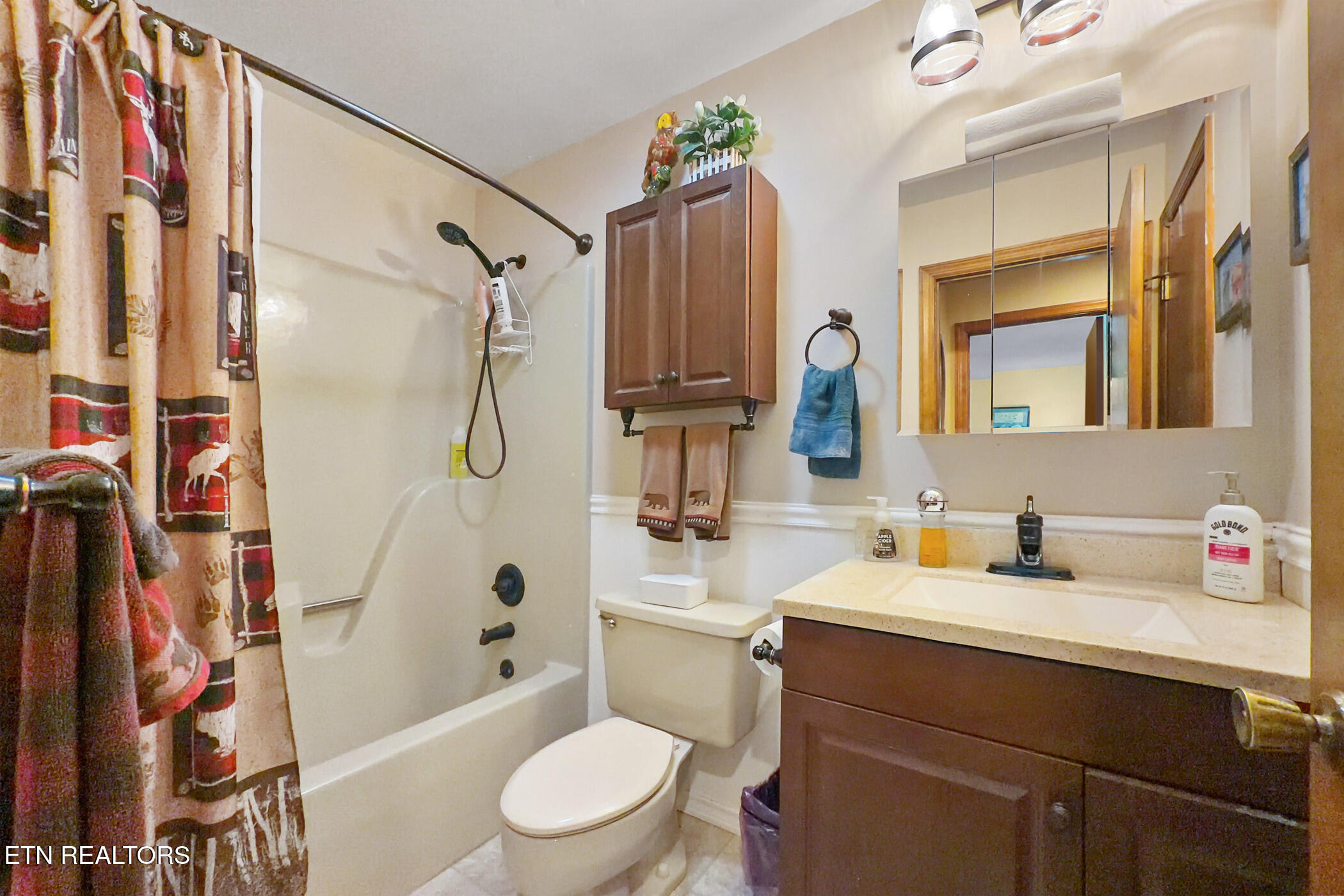429 Deer Path Lane Gatlinburg TN 37738