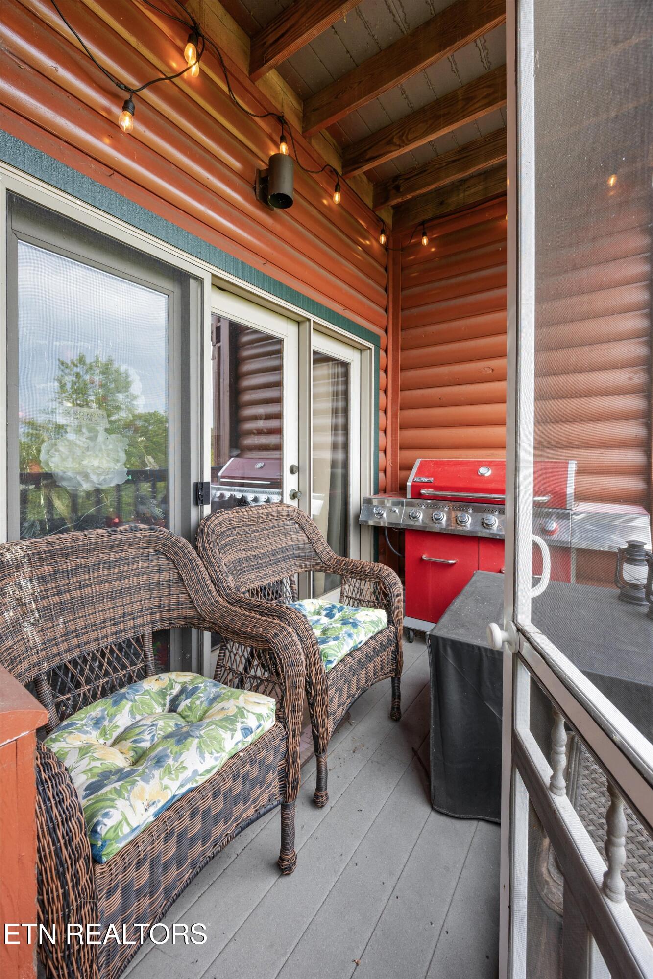 2044 Hickory Ridge Way Sevierville TN 37862