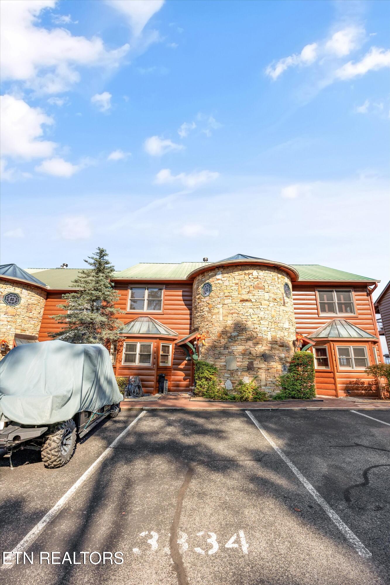 2044 Hickory Ridge Way Sevierville TN 37862