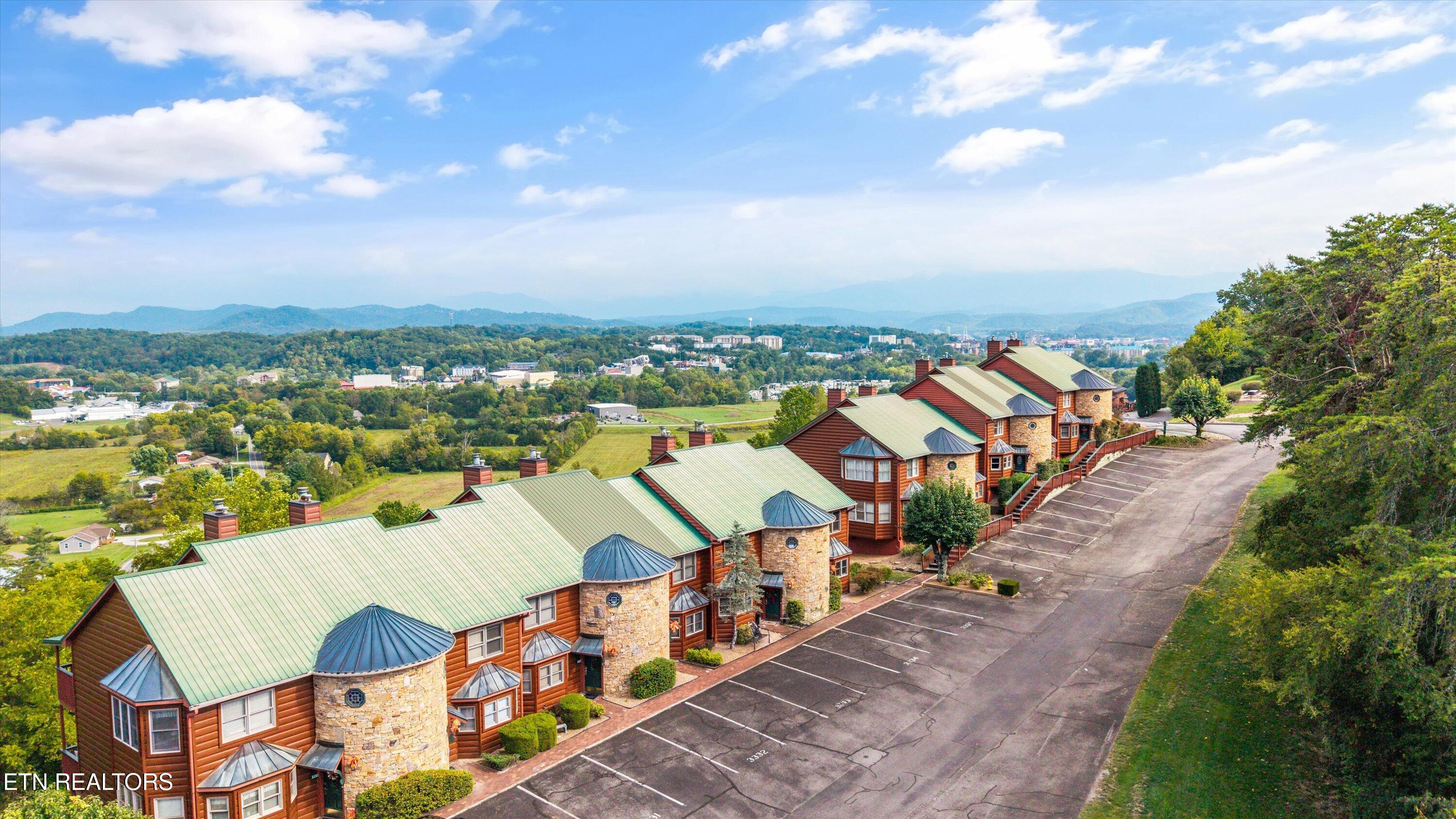 2044 Hickory Ridge Way Sevierville TN 37862