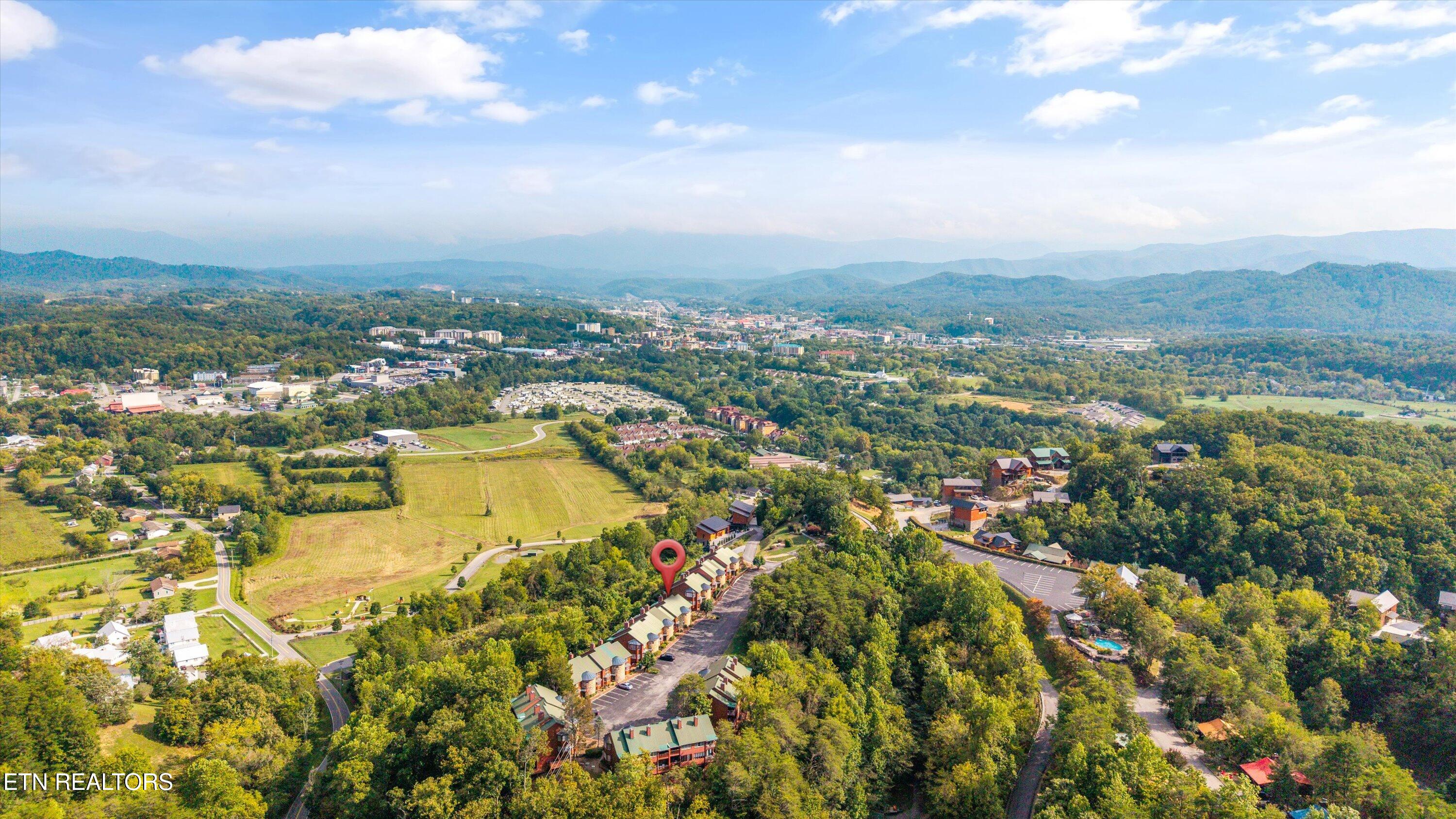 2044 Hickory Ridge Way Sevierville TN 37862