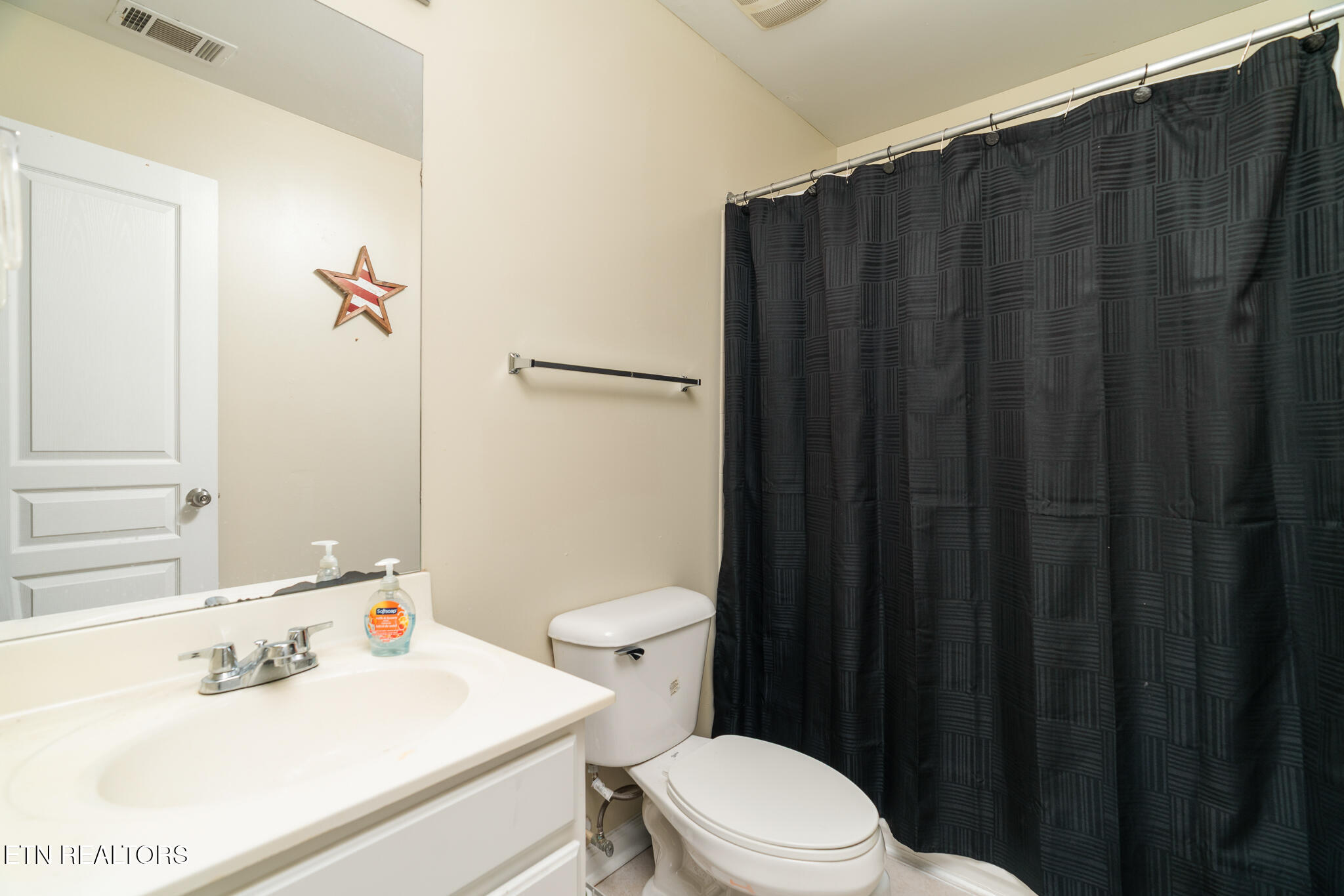 3950 Cherokee Woods Way Knoxville TN 37920