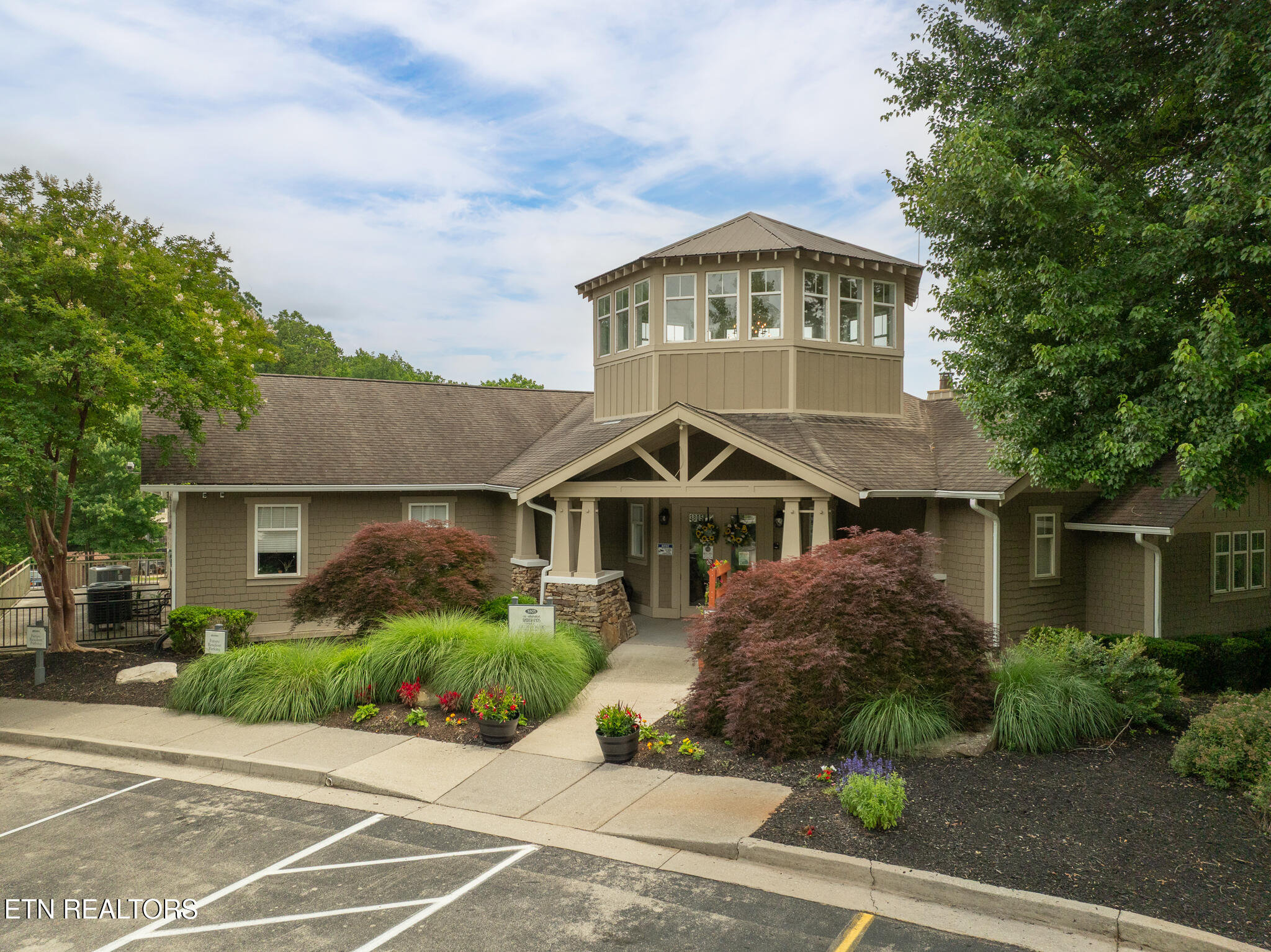 3950 Cherokee Woods Way Knoxville TN 37920