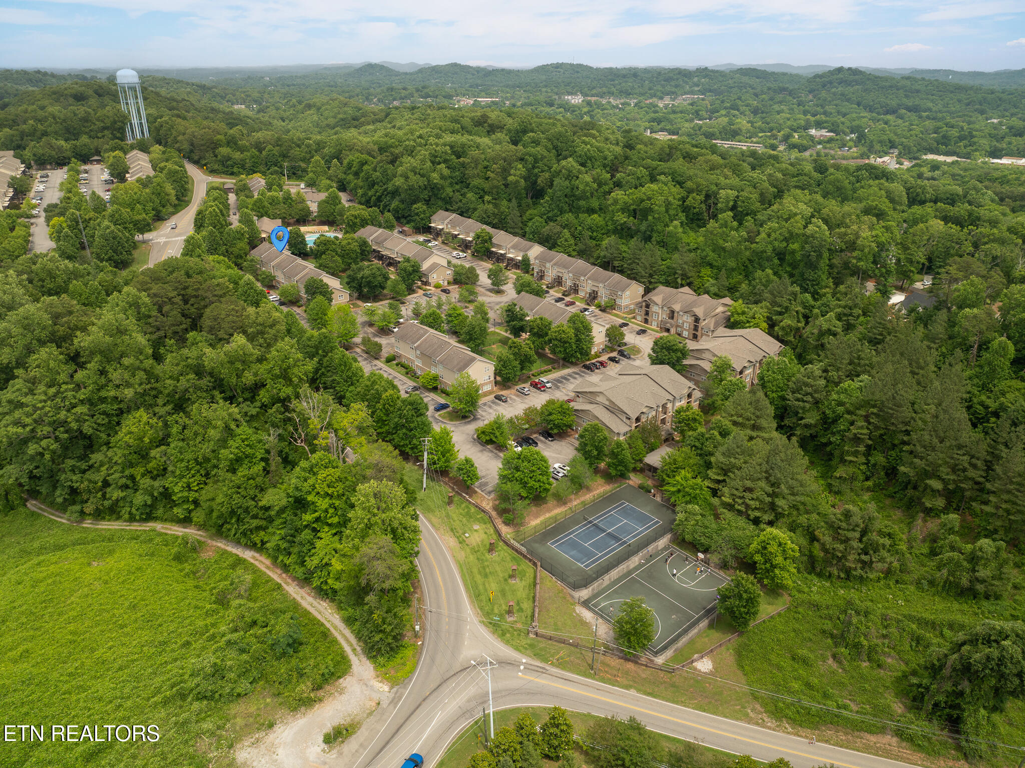 3950 Cherokee Woods Way Knoxville TN 37920